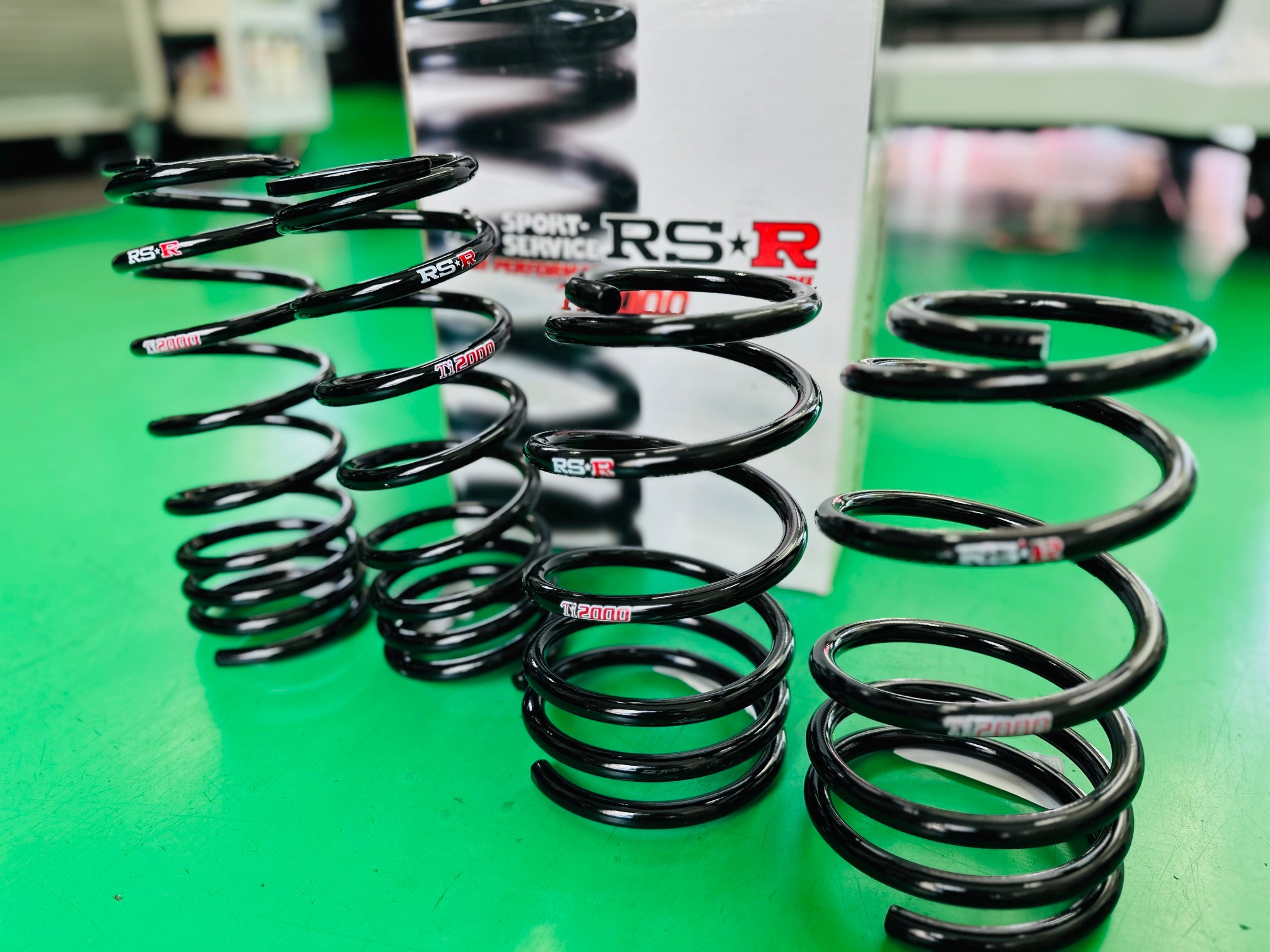 スズキ エブリイワゴン（DA17W） RSR Ti2000 ダウンサス