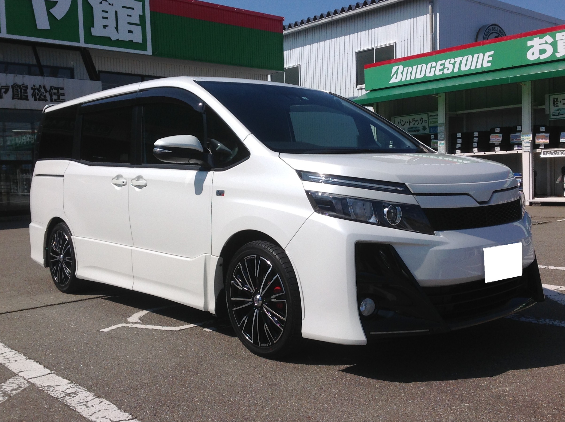 VOXY G`s 18インチ | トヨタ ヴォクシー ホイール タイヤ・ホイール