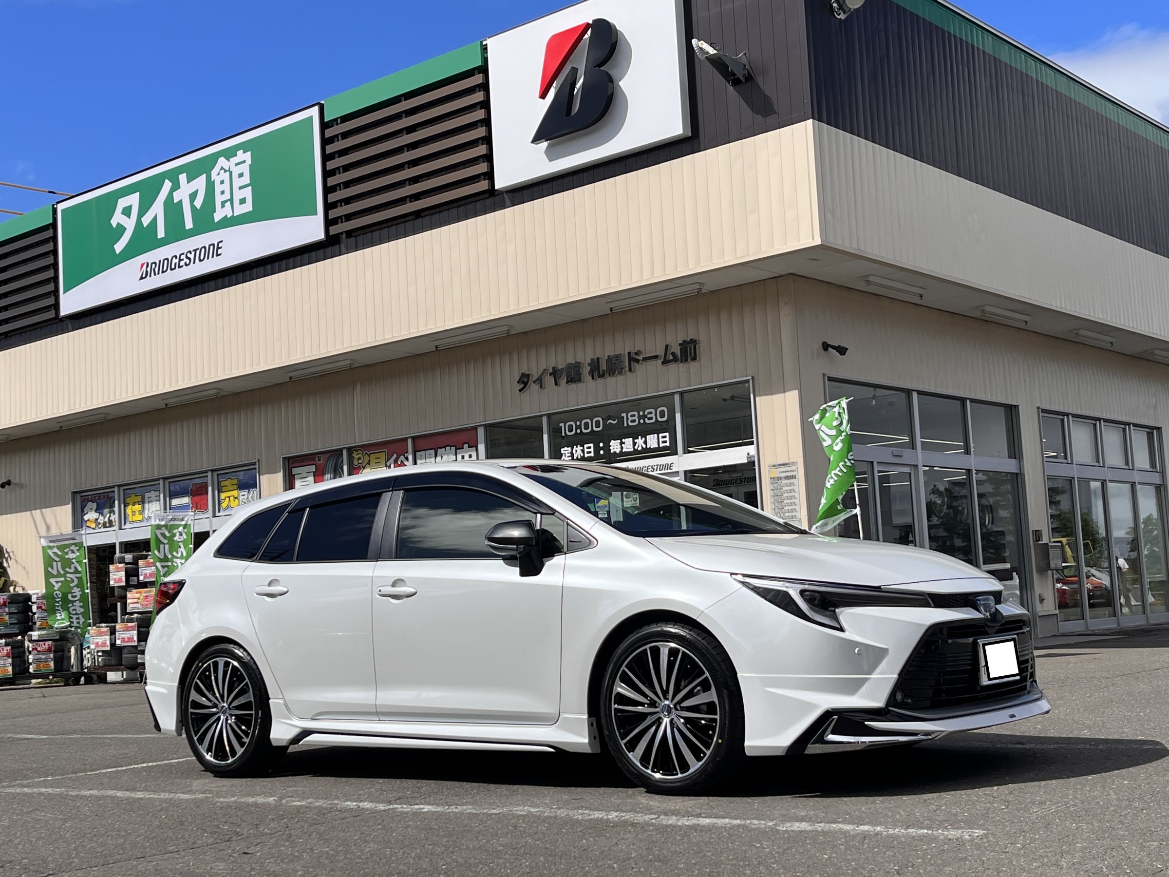 モデリスタ　新品　タイヤ4本セット　18インチ ホイール　カローラツーリング モデリスタ 新品 タイヤ4本セット 18インチ ホイール カローラ