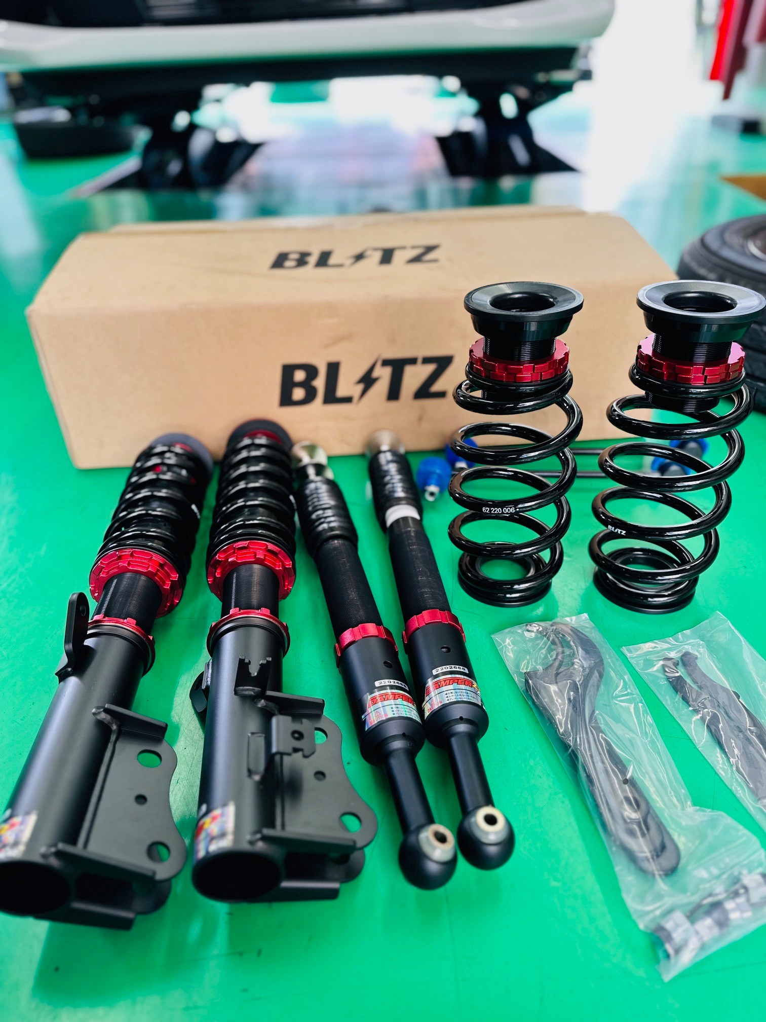 ホンダ フリード（ＧＢ6） ブリッツ車高調ＺＺ-Ｒ 取付 | ホンダ