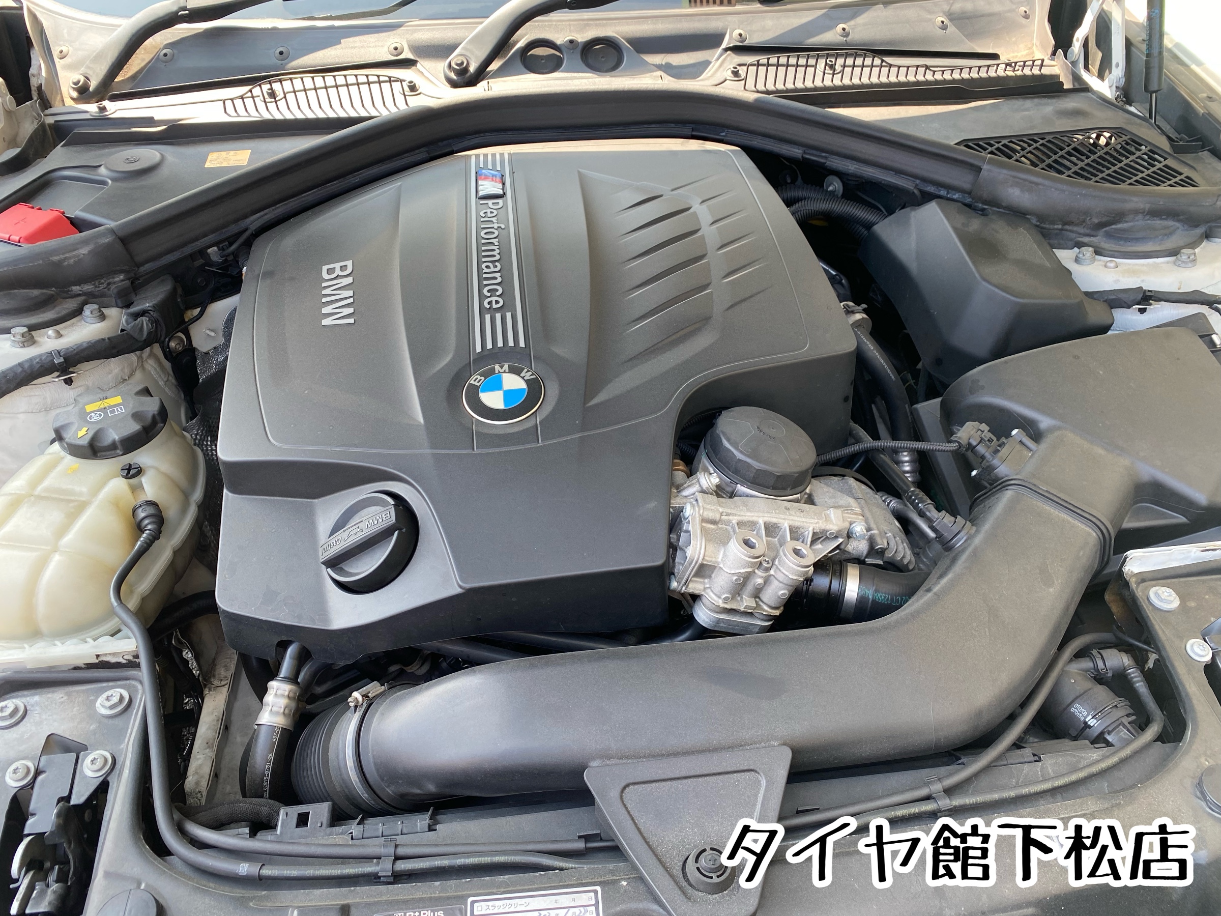 ブリヂストン　タイヤ館下松店　アライメント調整　輸入車　BMW F20 1シリーズ　M135i