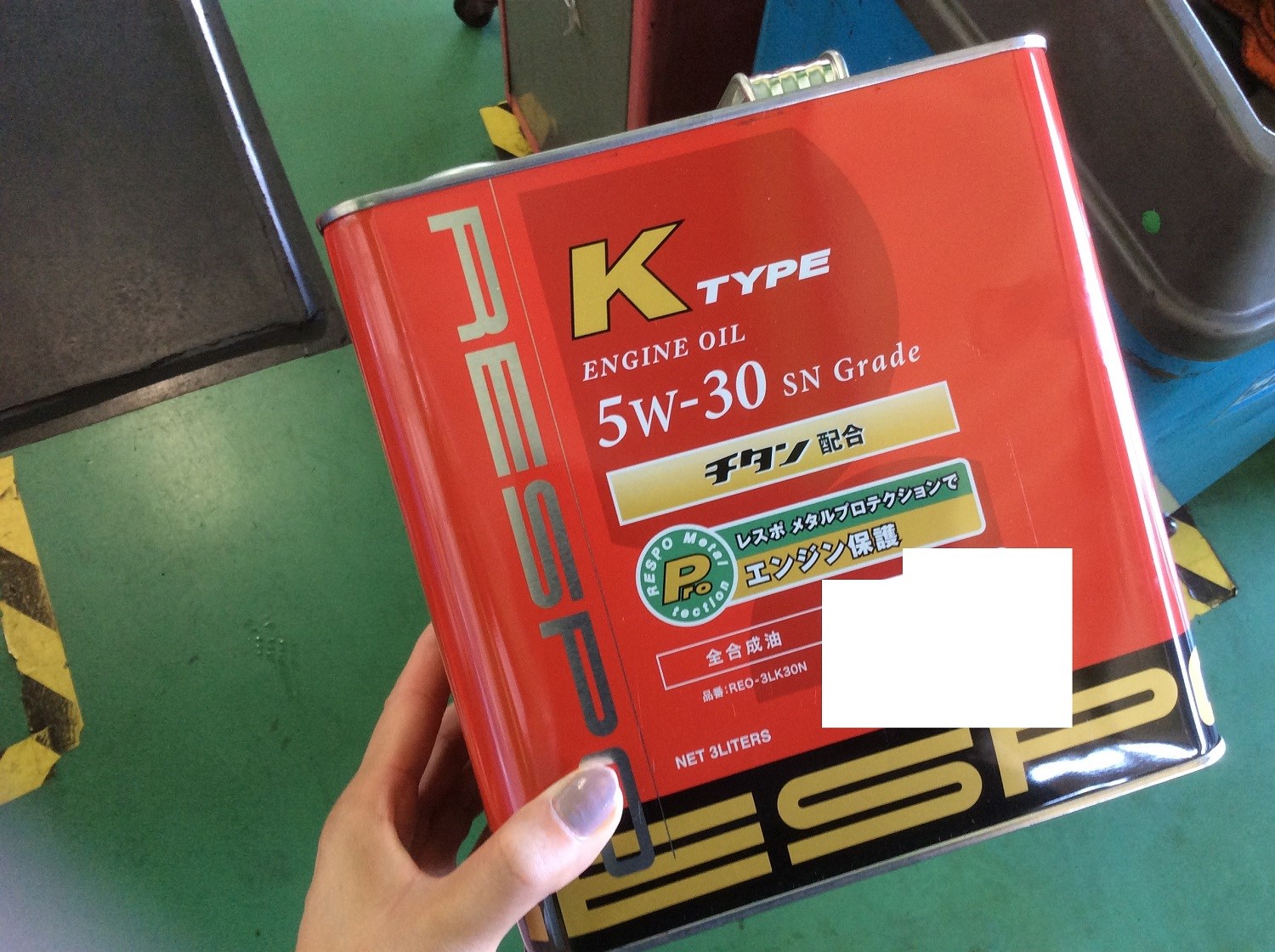 3L缶です。　　軽にぴったり♪