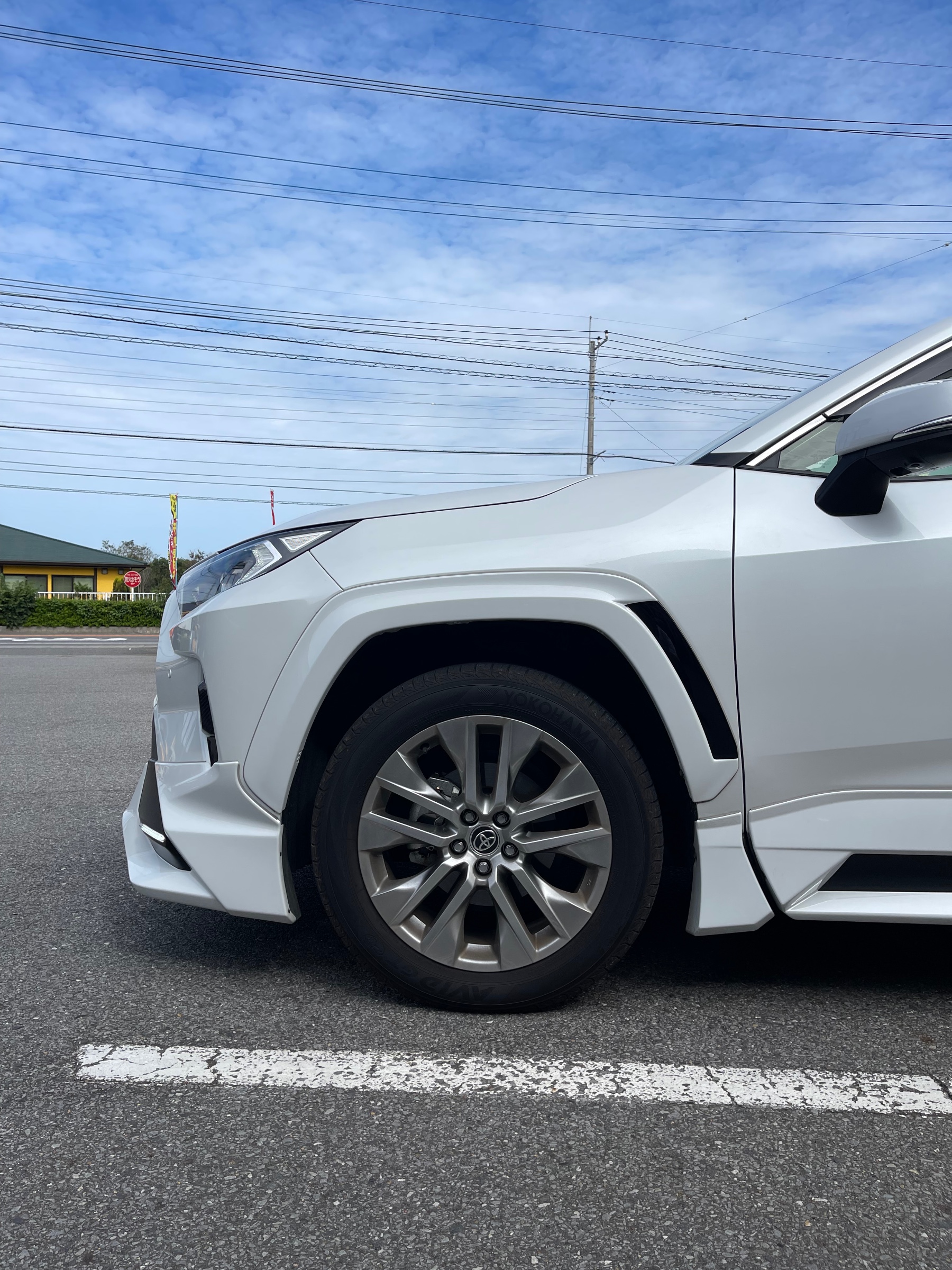 RAV4 車高調取付 | 店舗おススメ情報 | タイヤ館 つくば谷田部 RAV4 車高調取付 | 店舗おススメ情報 | タイヤ館 つくば谷田部