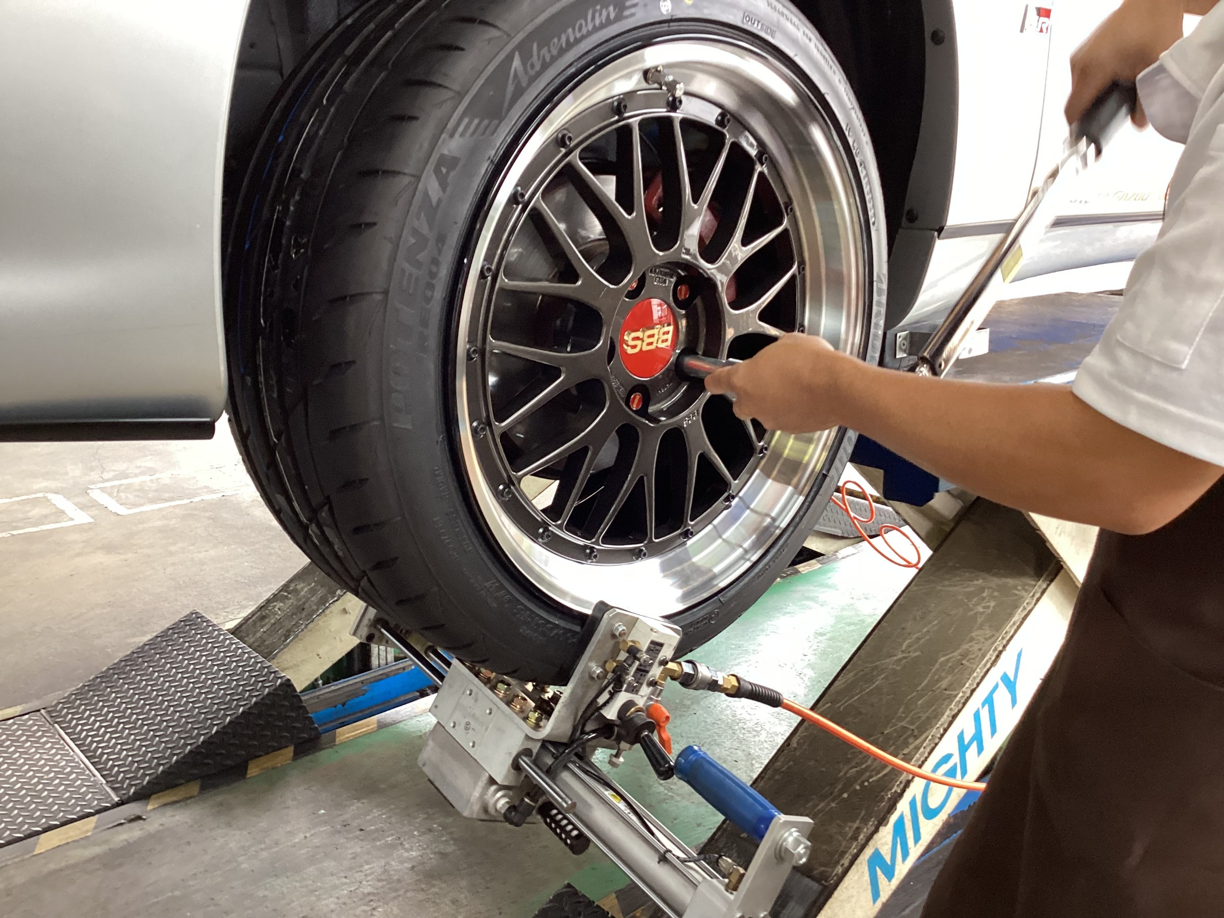 トヨタ　14アリスト　BBS　LM　１８インチ取付