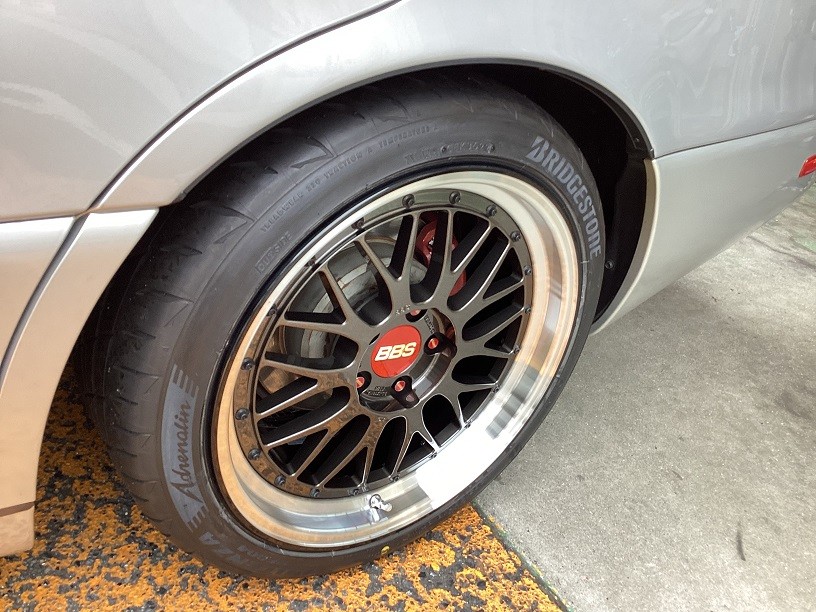 トヨタ　14アリスト　BBS　LM　１８インチ取付