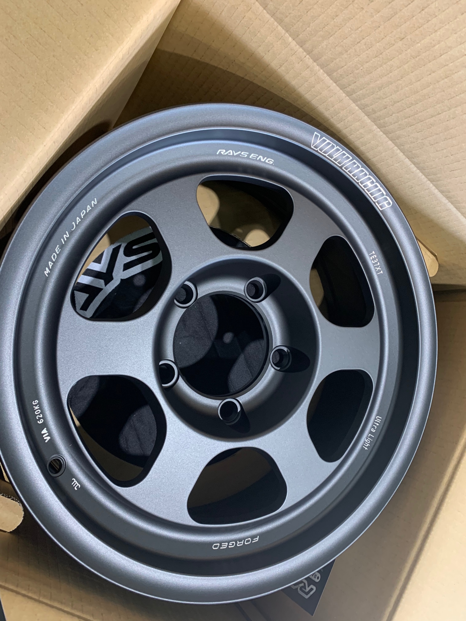 ご成約有難う御座います】RAYS ﾎﾞﾙｸﾚｰｼﾝｸﾞTE37 XT for J UL