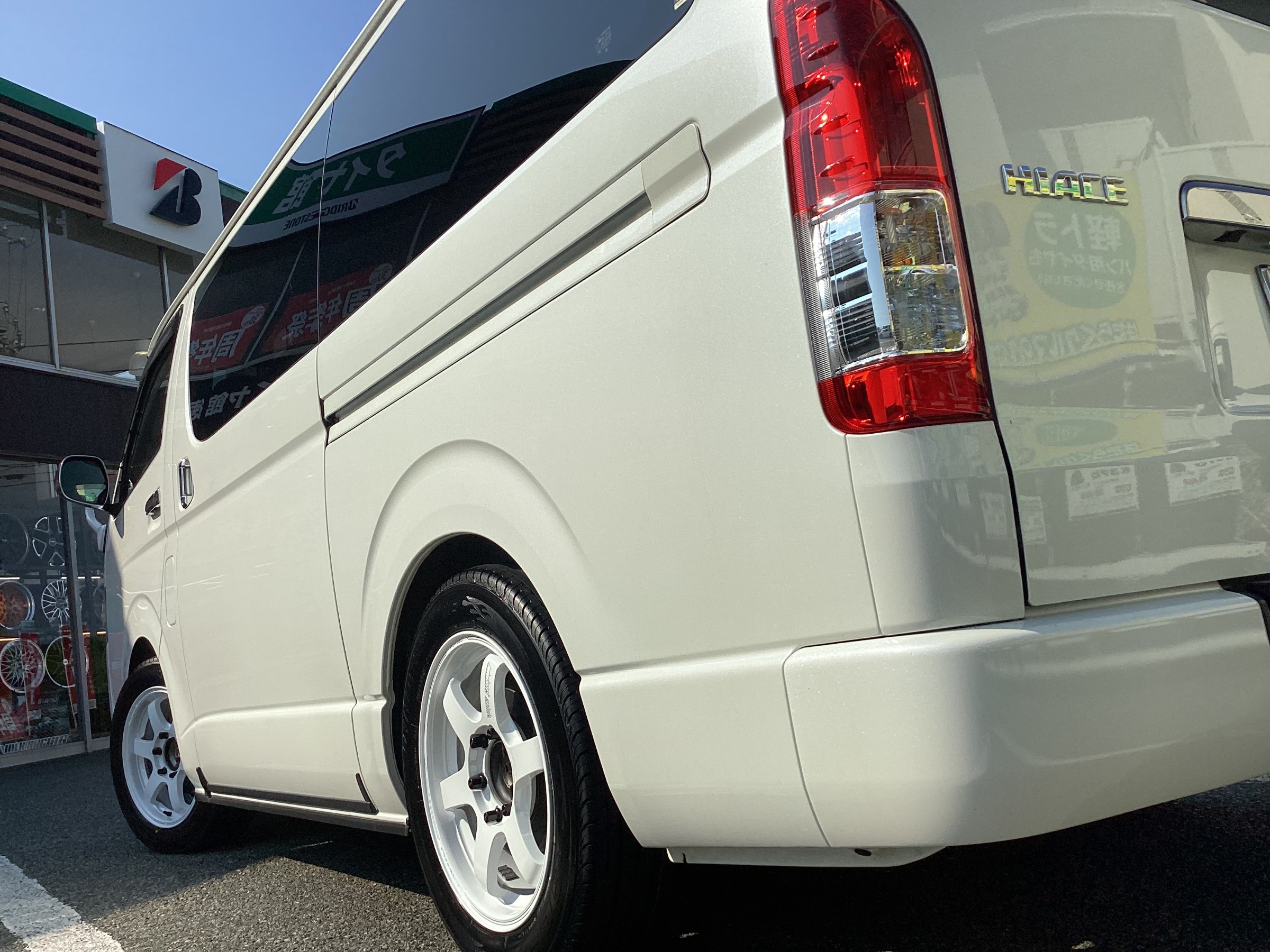 高級　2021年製　215/60R17 1本　エスティマ　ハイエース 高級 2021年製 215/60R17 1本 エスティマ ハイエース - メルカリ