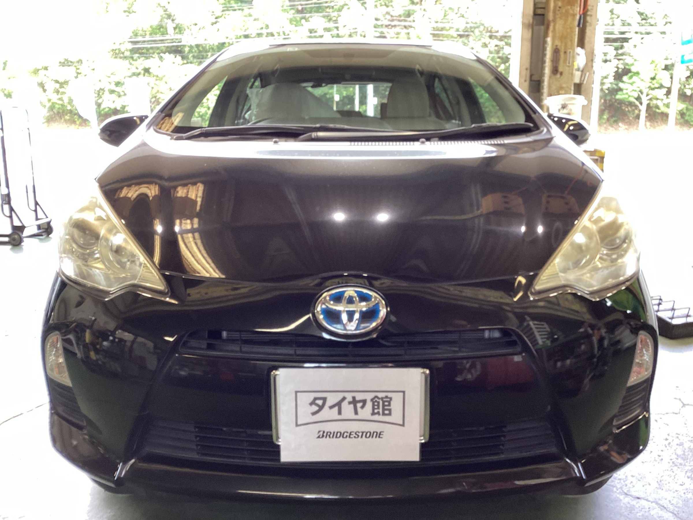 トヨタ　アクア　エコピアNH200Cへタイヤ交換　タイヤ館五日市