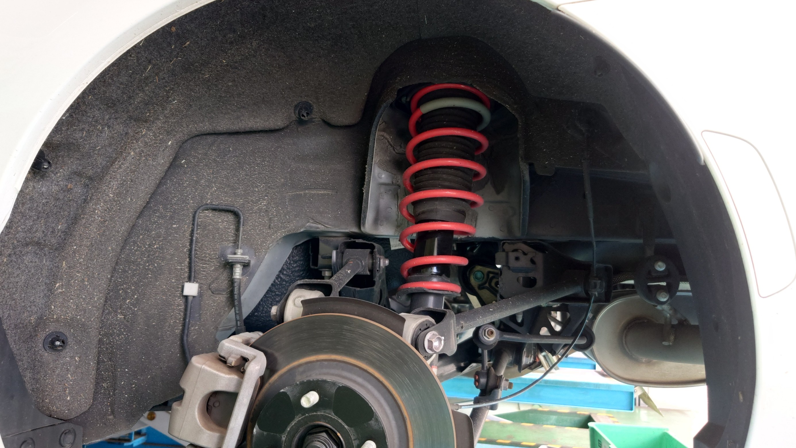 NDロードスターに車高調キットTEINフレックスZを装着いたしまし NDロードスターに車高調キットTEINフレックスZを装着いたしまし