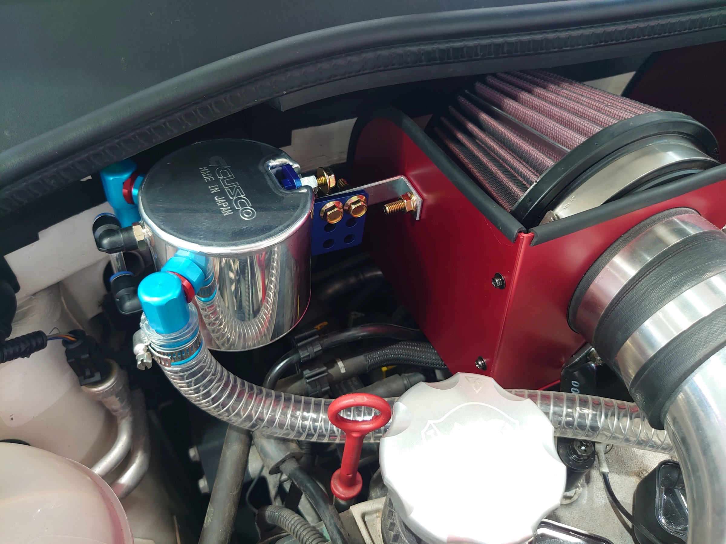 ABARTH 595 コンペティツィオーネ に おすすめ パーツ取り付けし ABARTH 595 コンペティツィオーネ に おすすめ パーツ取り付けし