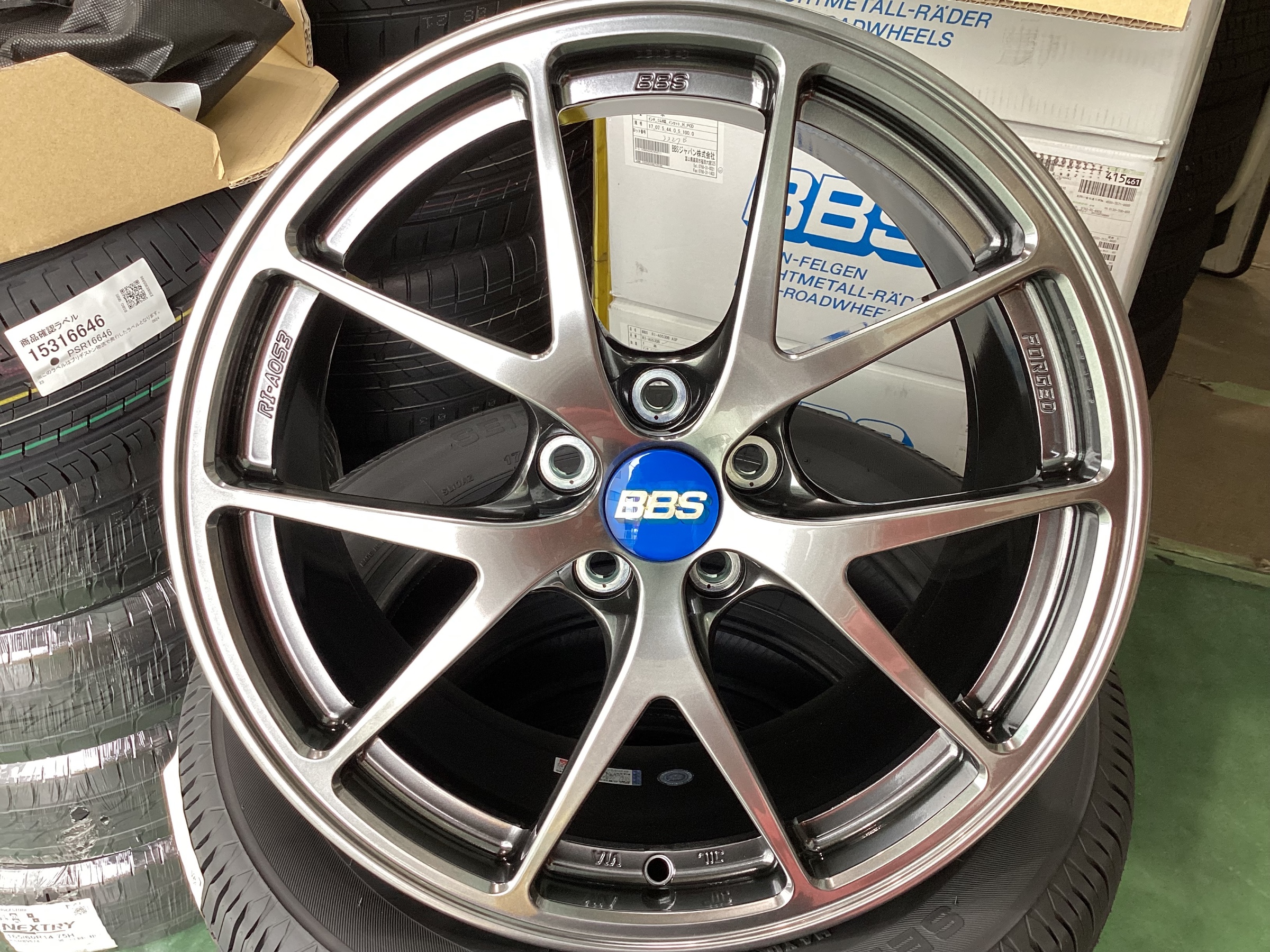 日産 33 GT-R 純正ホイール 17インチ 9J +30 2本 HF805付 鍛造品】ニッサン BCNR33 スカイライン GT-R 純正 17in 9J +30