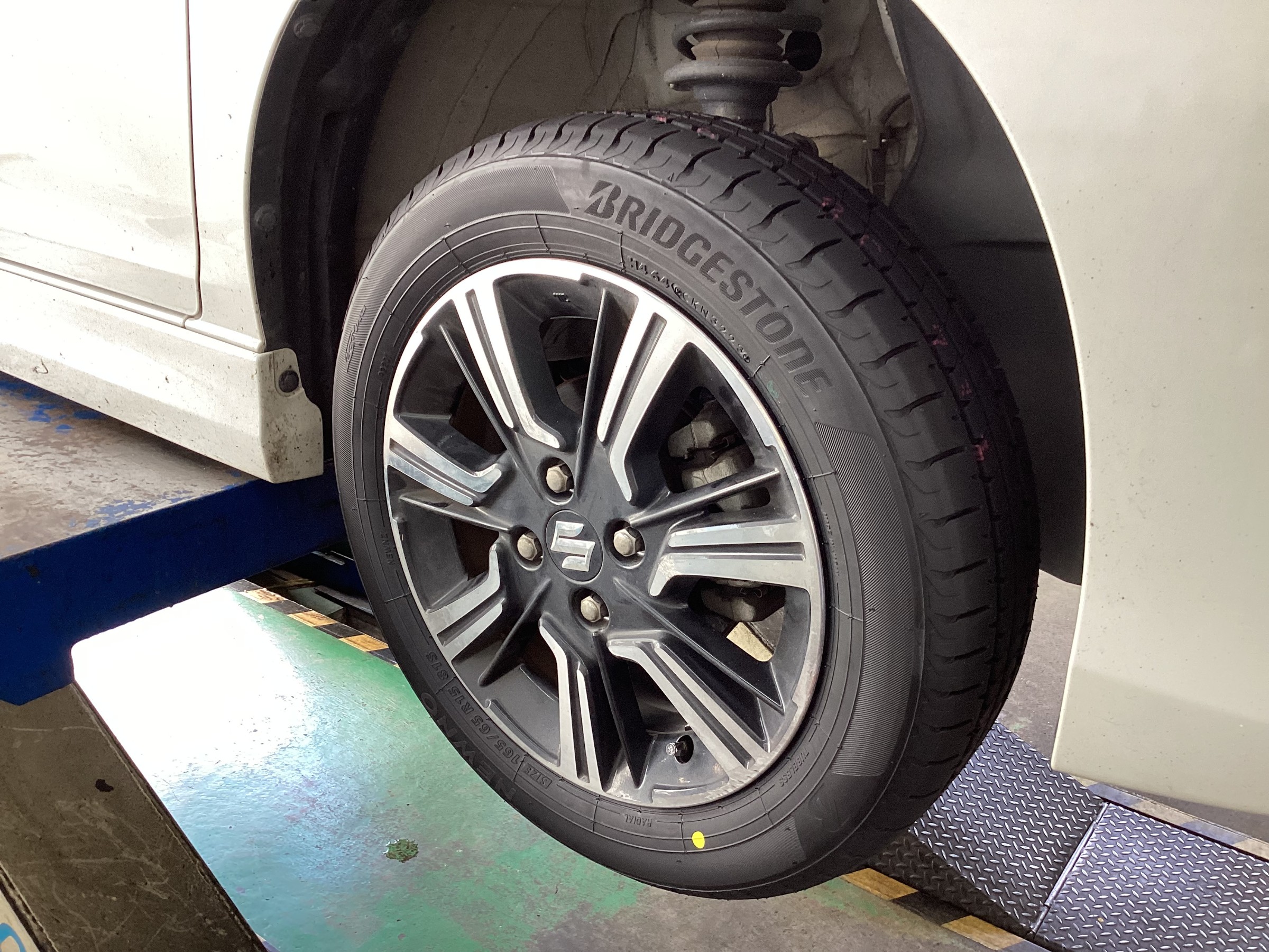 スズキ ソリオ 165/65R14 ニューノ取付 | 店舗おススメ情報 スズキ ソリオ 165/65R14 ニューノ取付 | 店舗おススメ情報