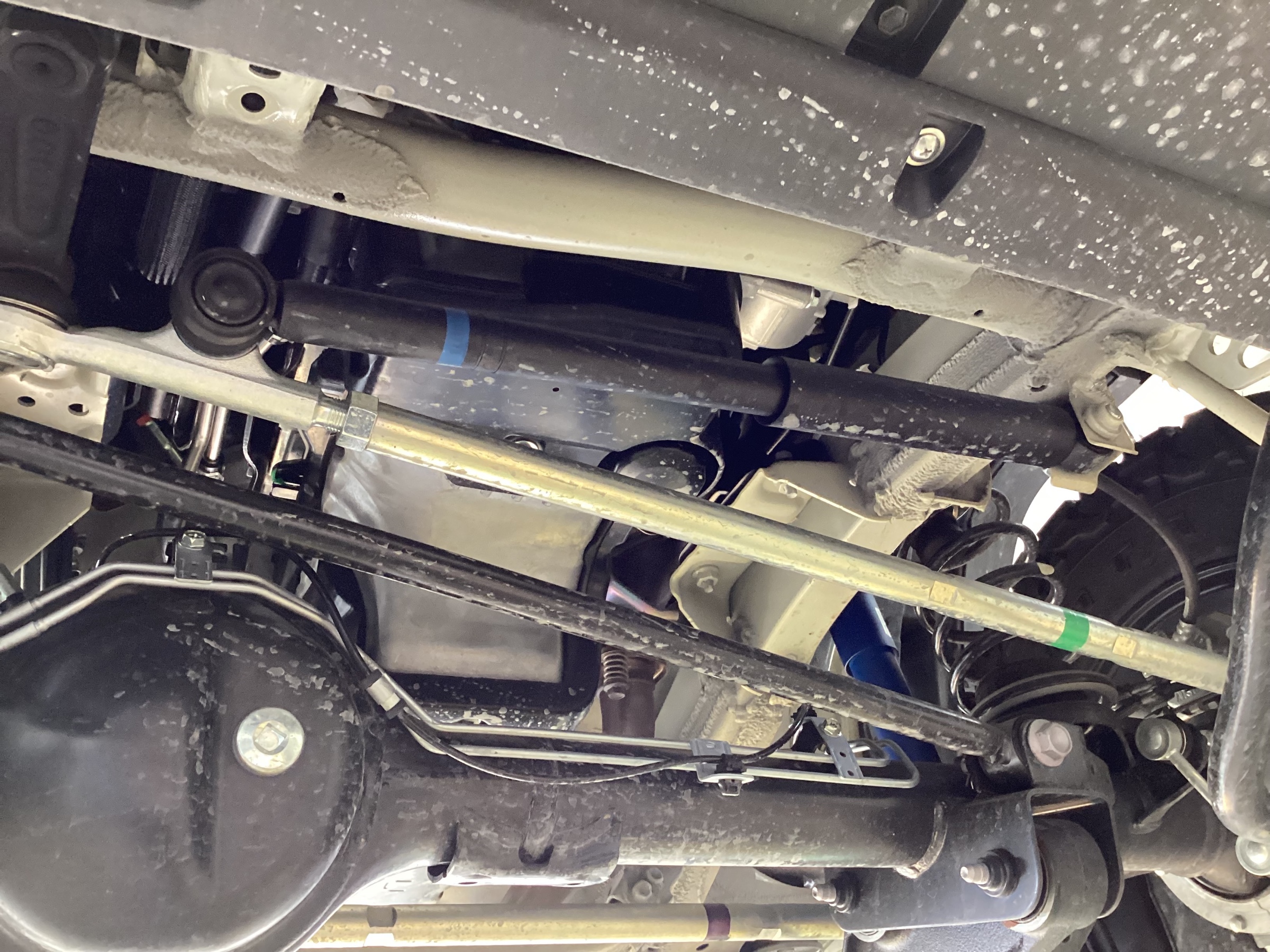 ジムニーシエラ JB74W 足廻り、ステアリングダンパー交換 アライメント