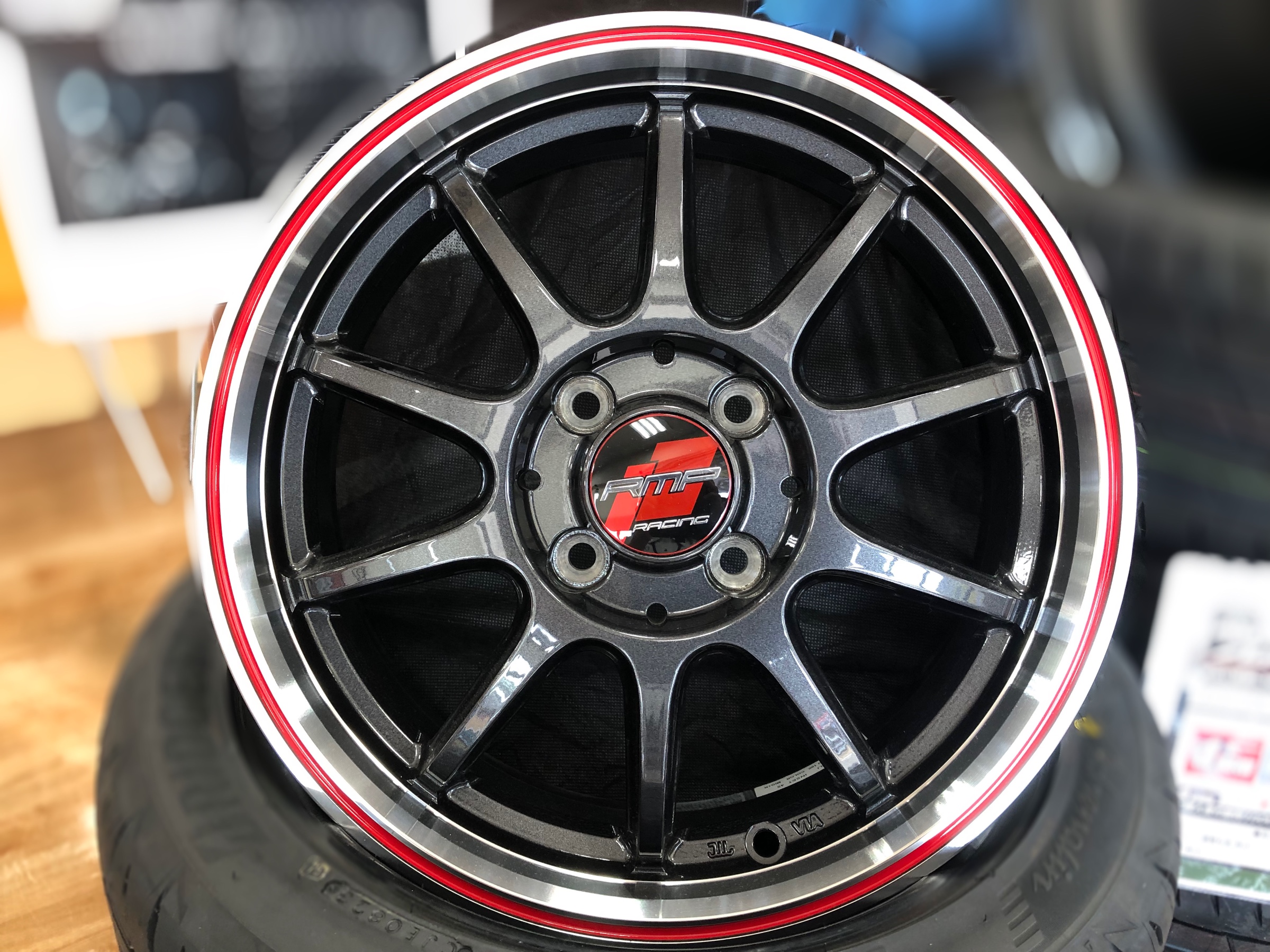 R25Plus｜MID WHEELS｜日本品質の安全と技術を誇るマルカ