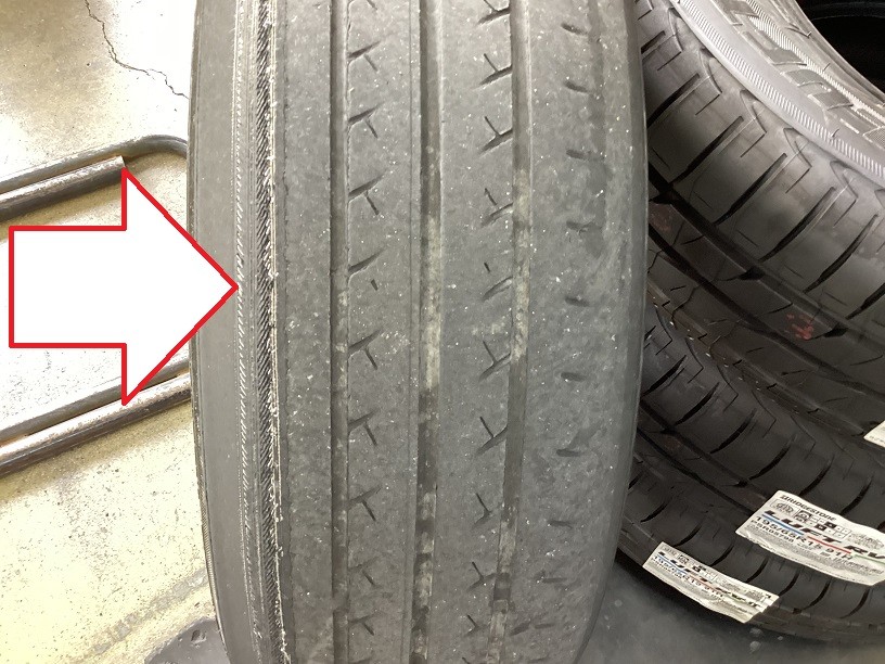 トヨタ プリウス タイヤ交換 195/65R15 ブリヂストン ルフトRVⅡ