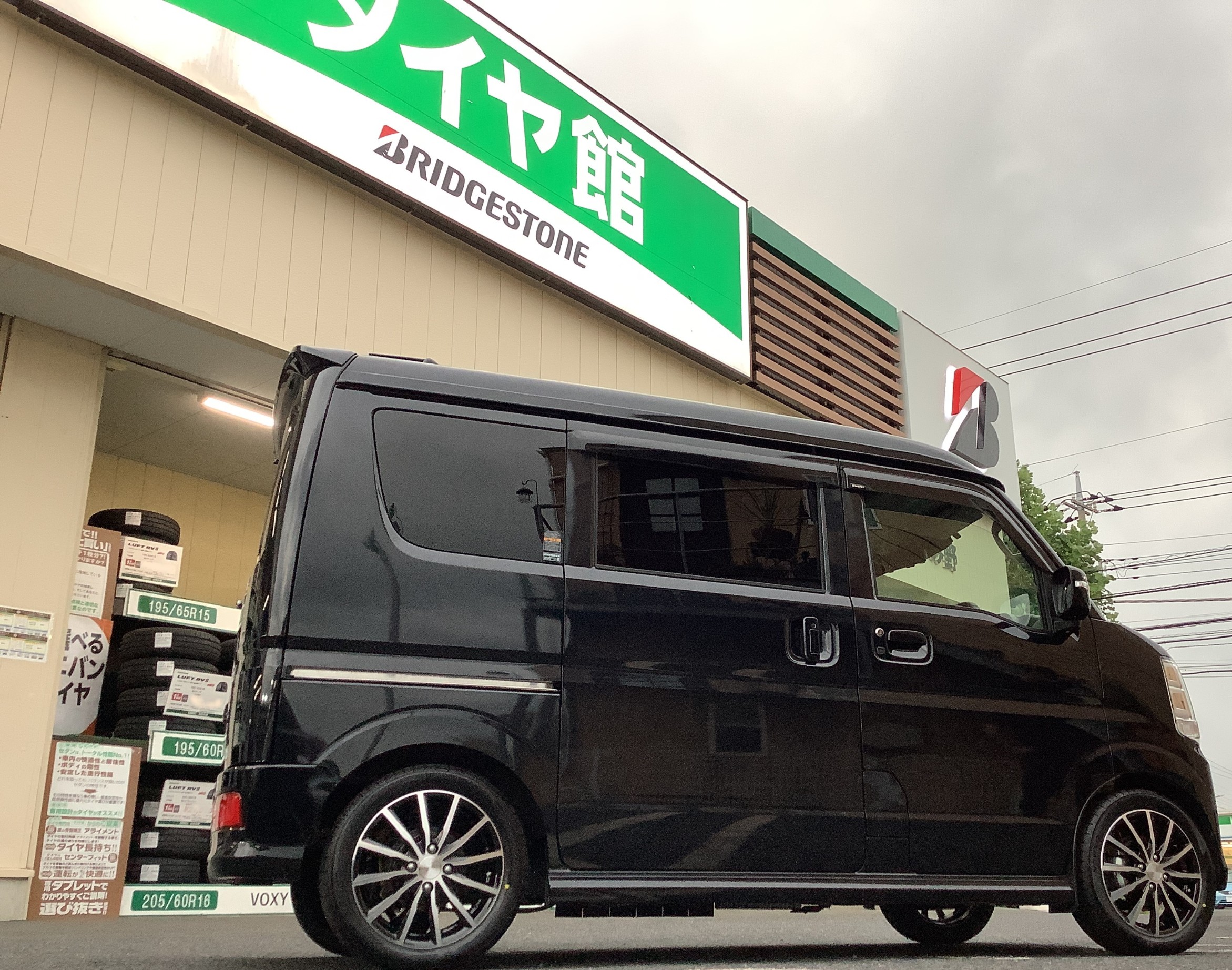 DA17Wエブリィワゴン 純正サスペンション一式1台セット 眩し