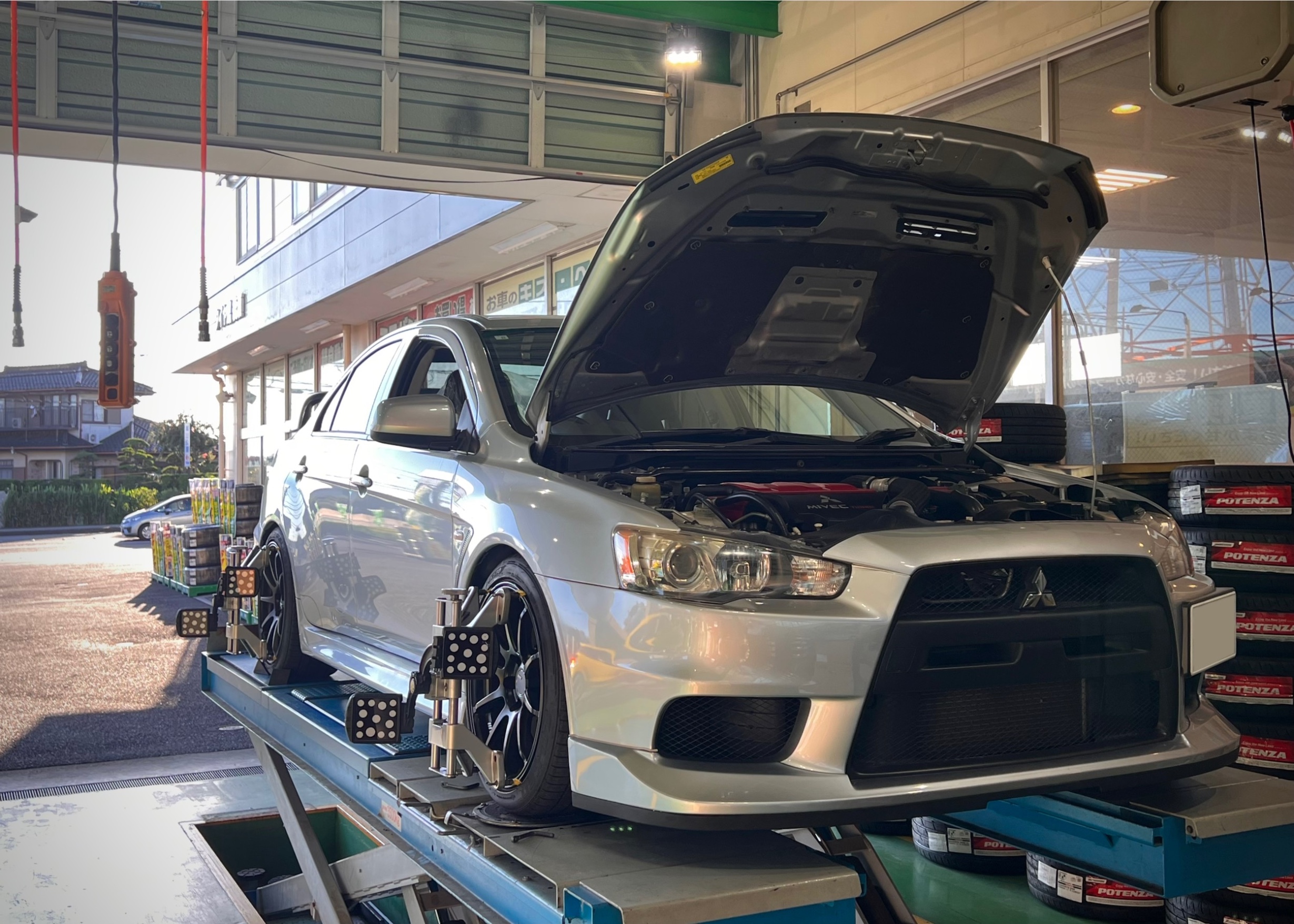 三菱 MITSUBISHI ランサーエボリューションX アウター
