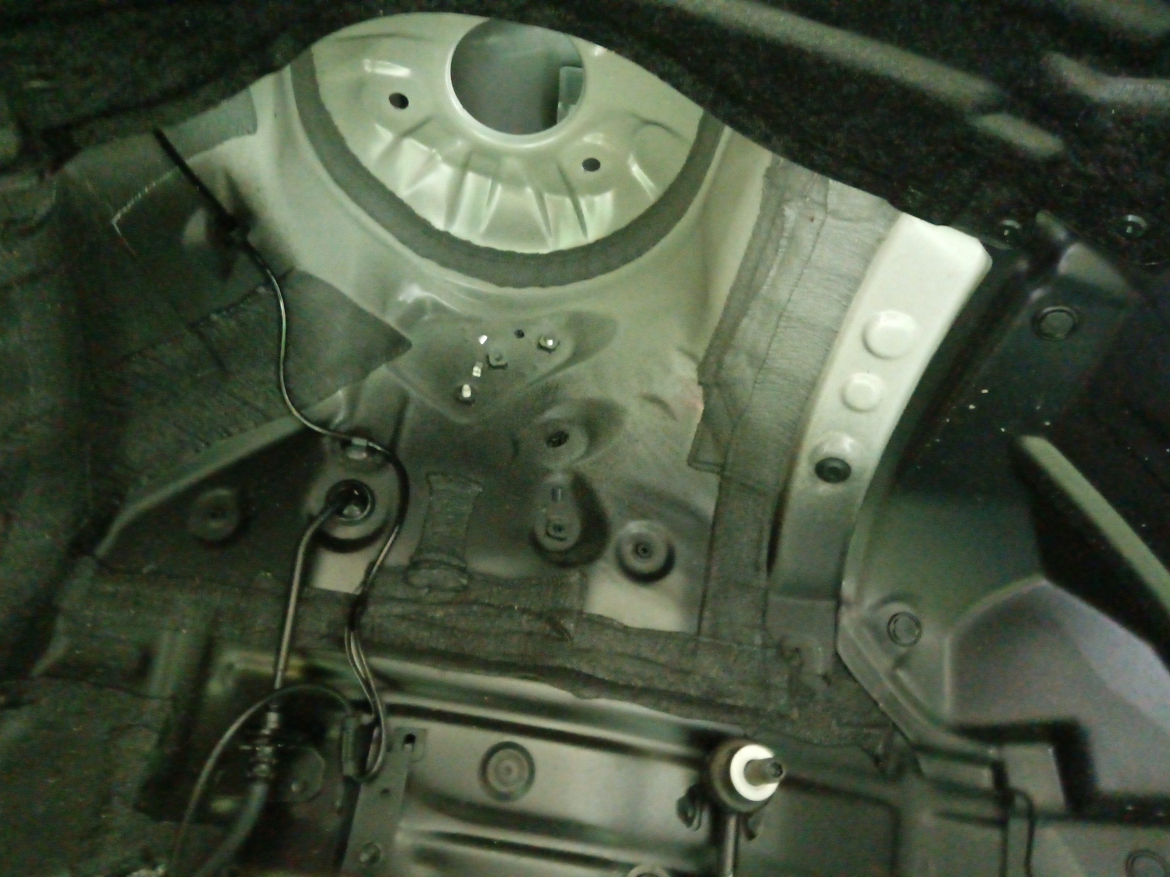 トヨタ 【ヴォクシー】 TEIN RX1 車高調取付 | 店舗おススメ情報