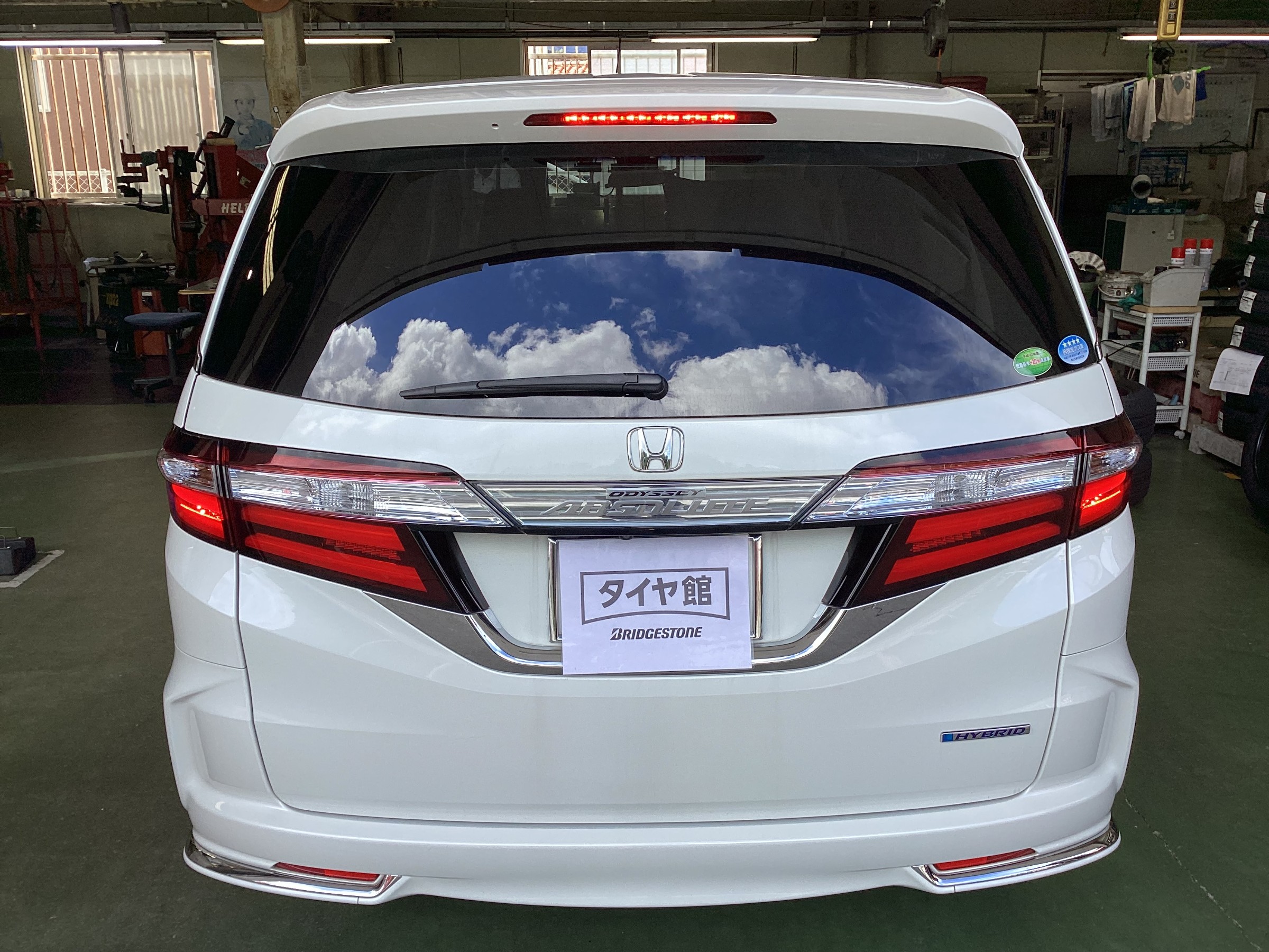 ホンダ　RC4型オデッセイ　ブリヂストンレグノGRVⅡへタイヤ交換　タイヤ館五日市