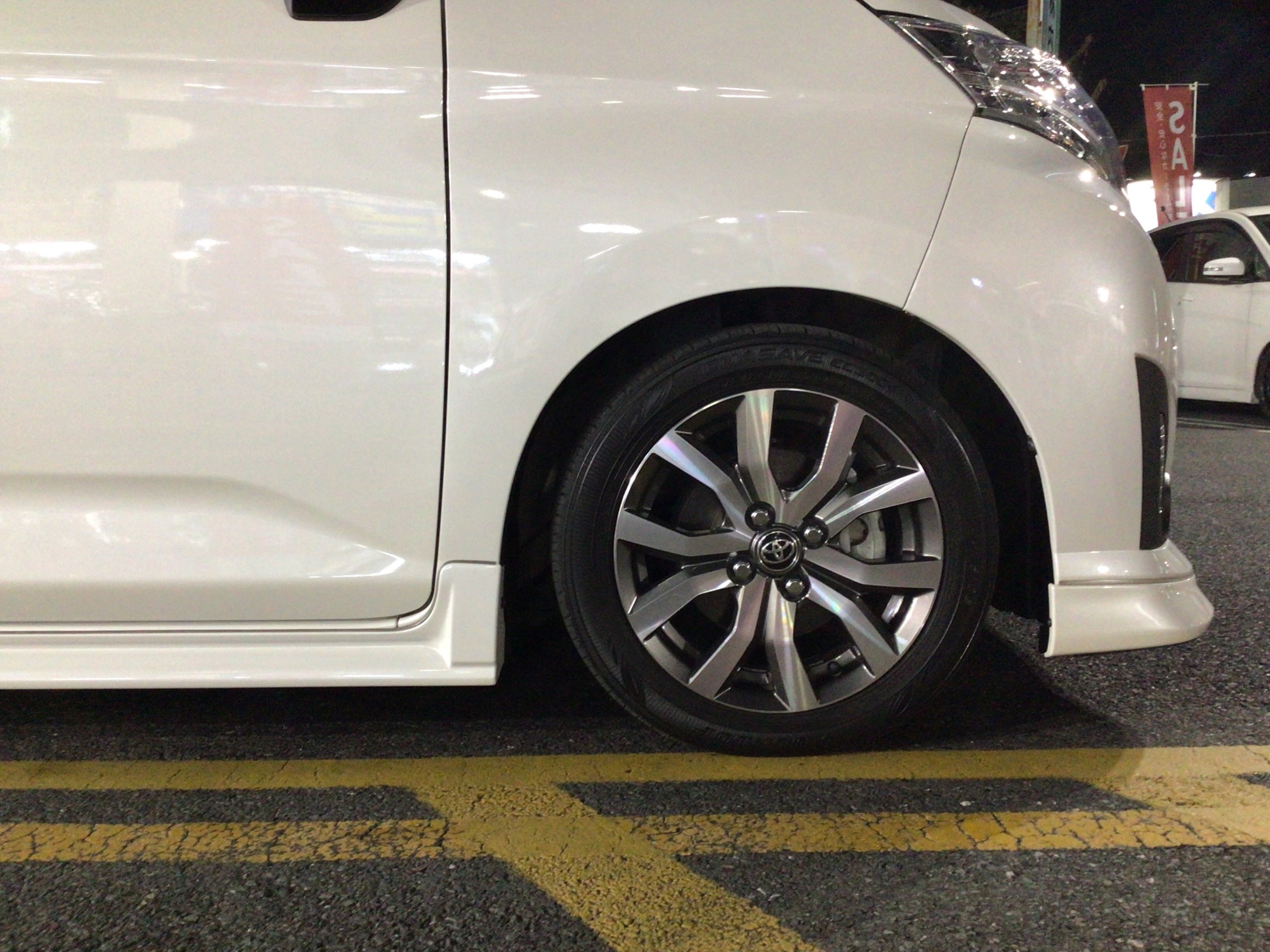 トヨタ・ルーミー〜車高調取り付け(TEIN FLEX Z)〜 | 店舗お