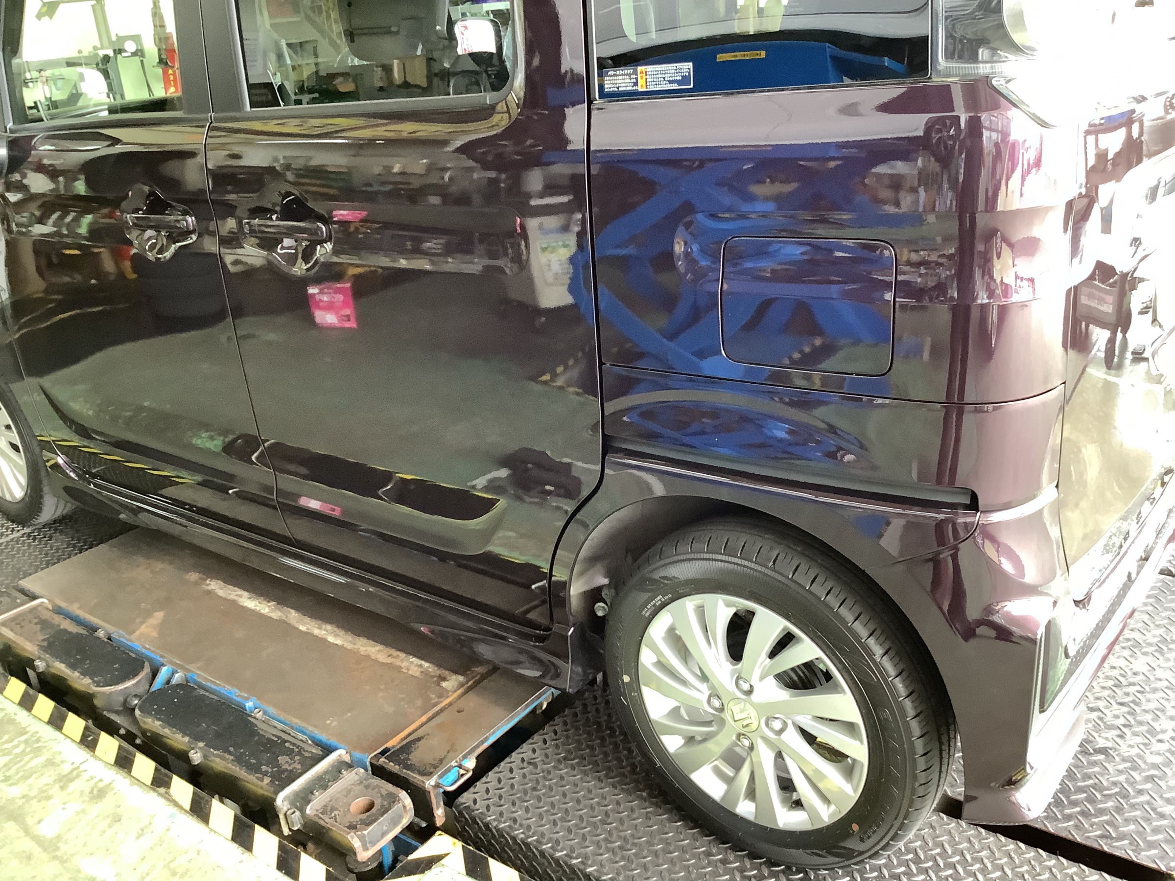 SUZUKI スズキ スペーシアカスタム】尾道市 高須町 レオニスVR 15