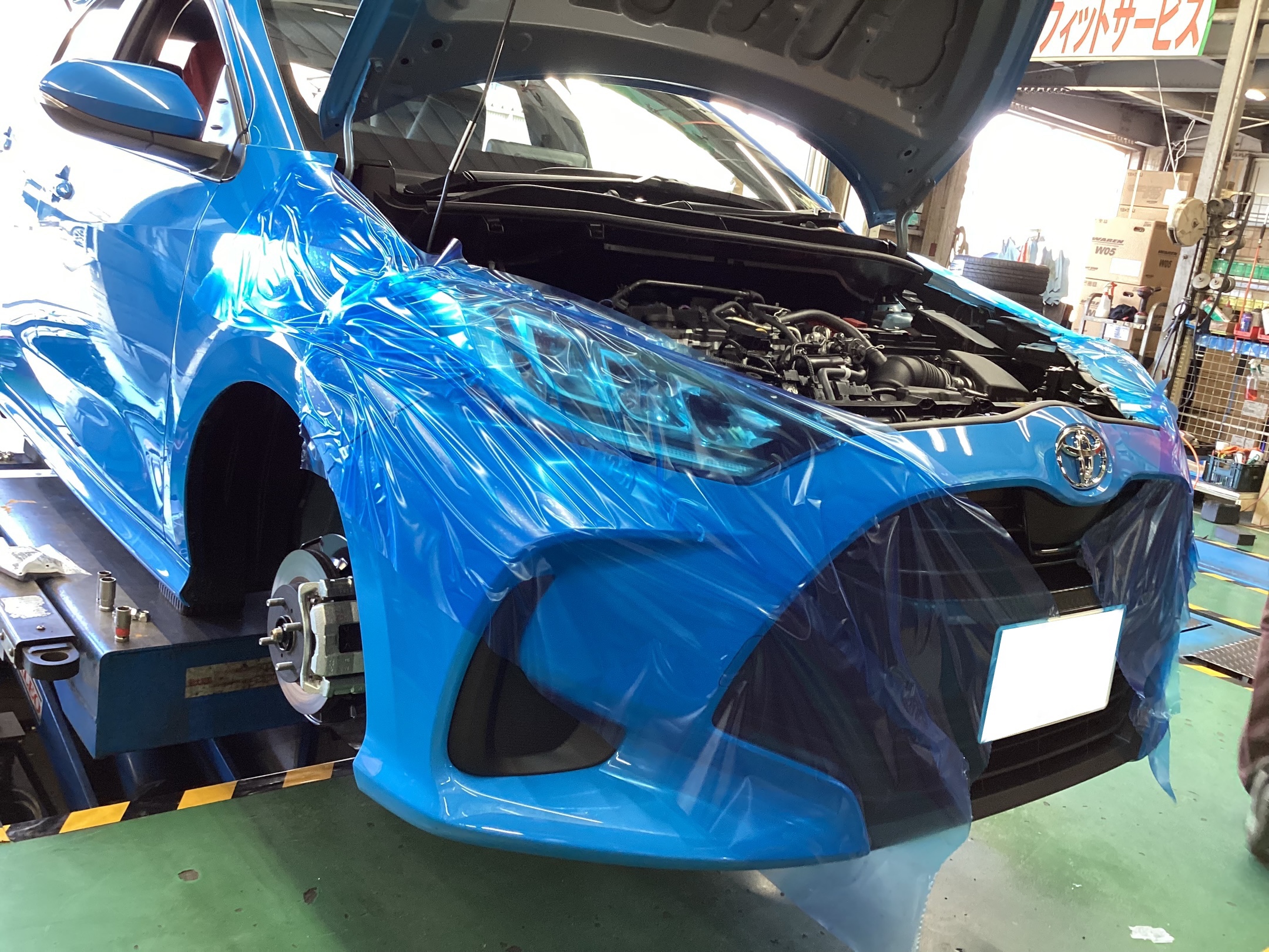 トヨタ・ヤリス】足廻り交換作業（車高調・TEIN STREET ADVANCE