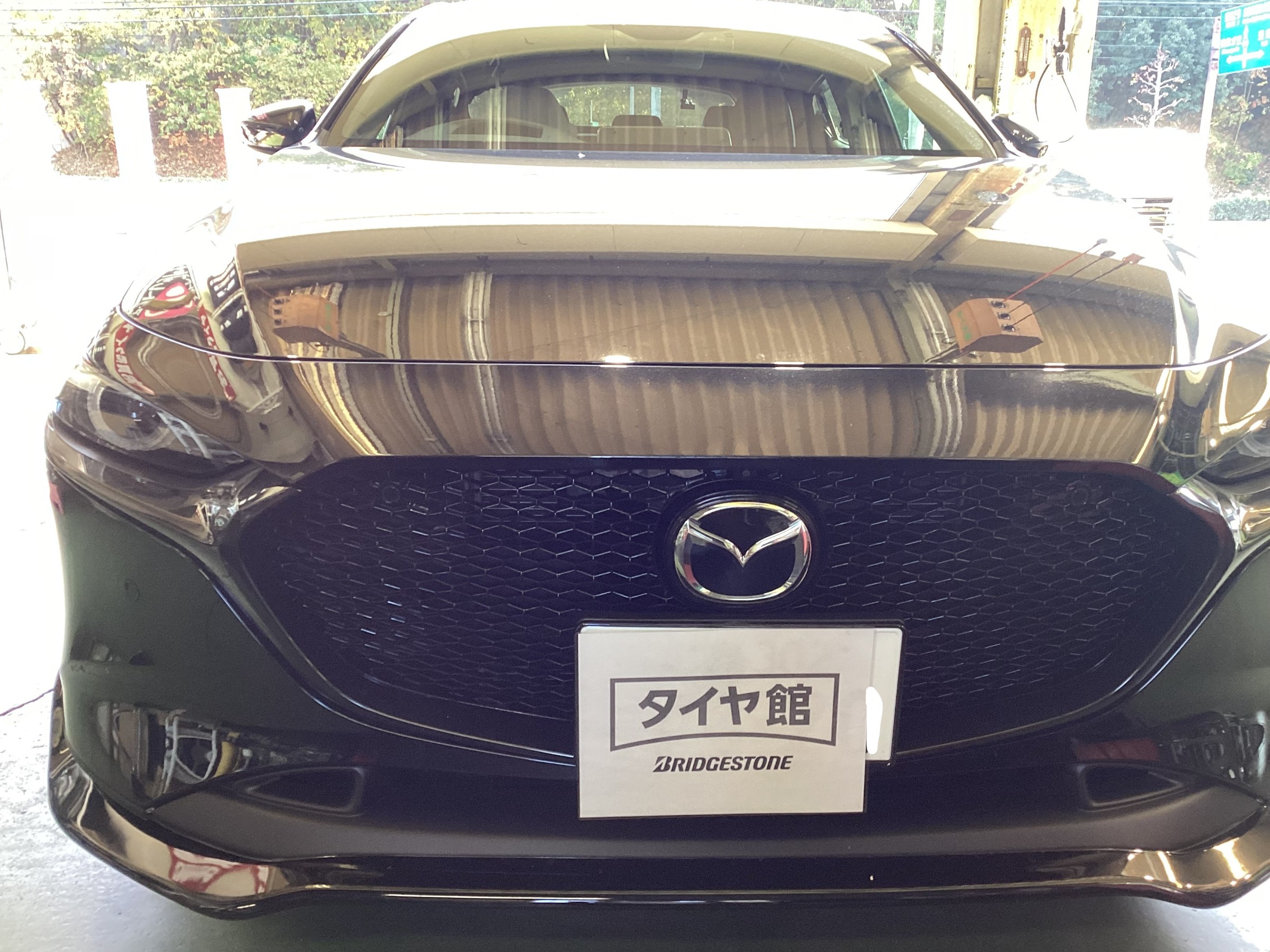 マツダ　MAZDA3　ブリザックVRX３ホイールセット取り付け　スタッドレスタイヤ交換タイヤ館五日市