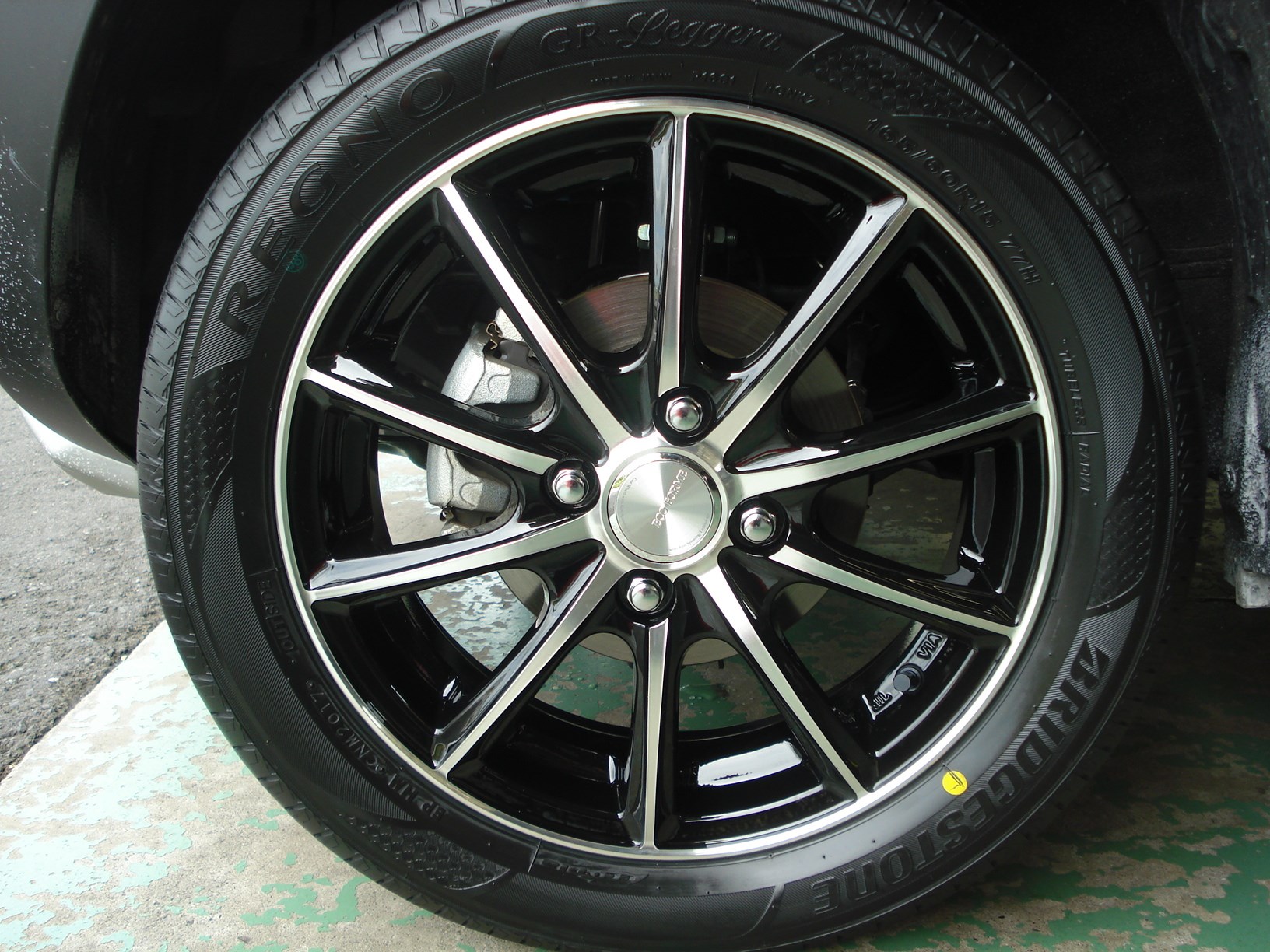 初期型TS250ハスラーホイールセット 19インチ タイヤ ドラム アクスル