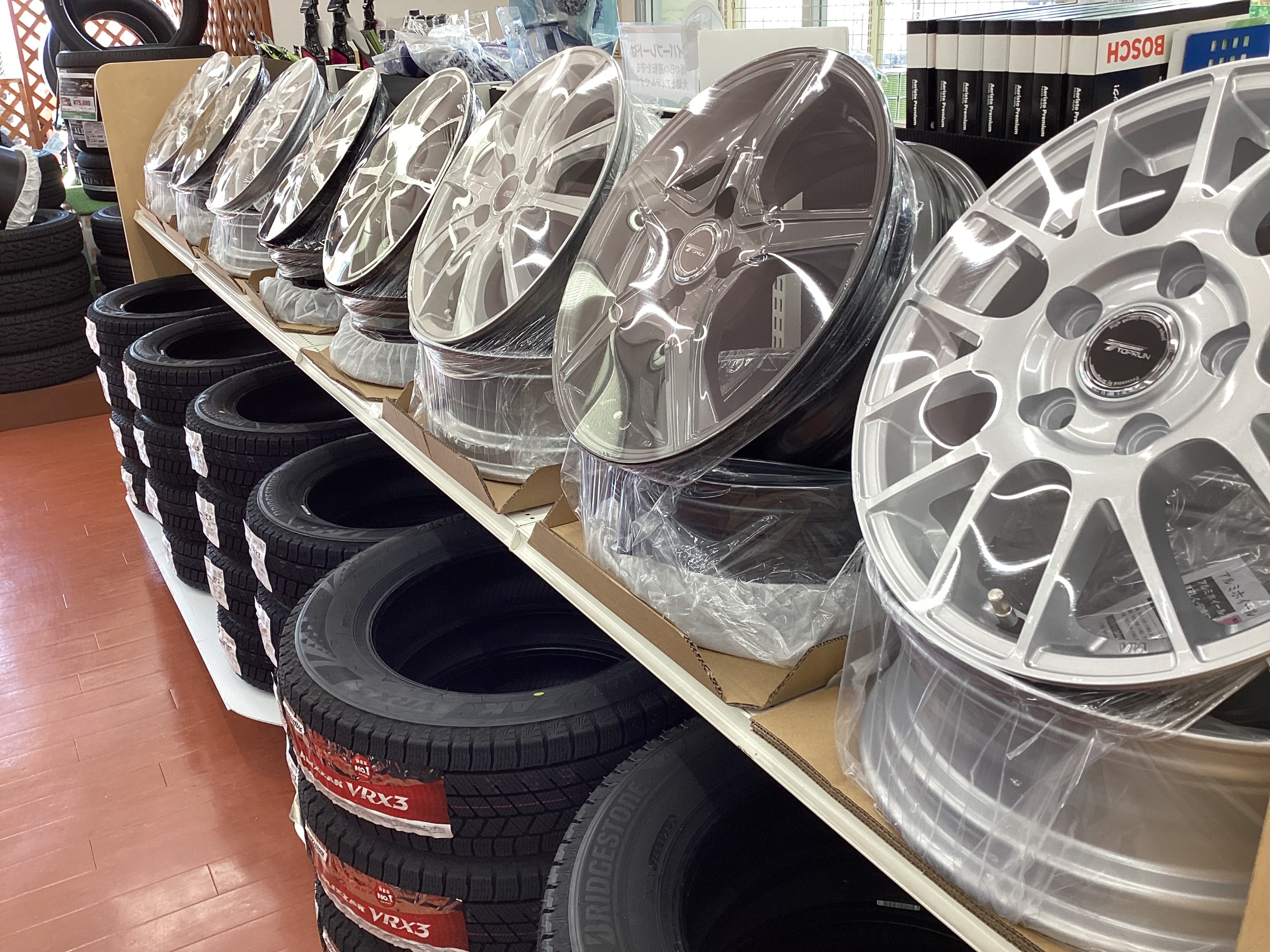 ホイール展示