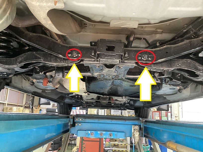 マツダ　ビアンテ　タイヤ交換後のアライメント調整