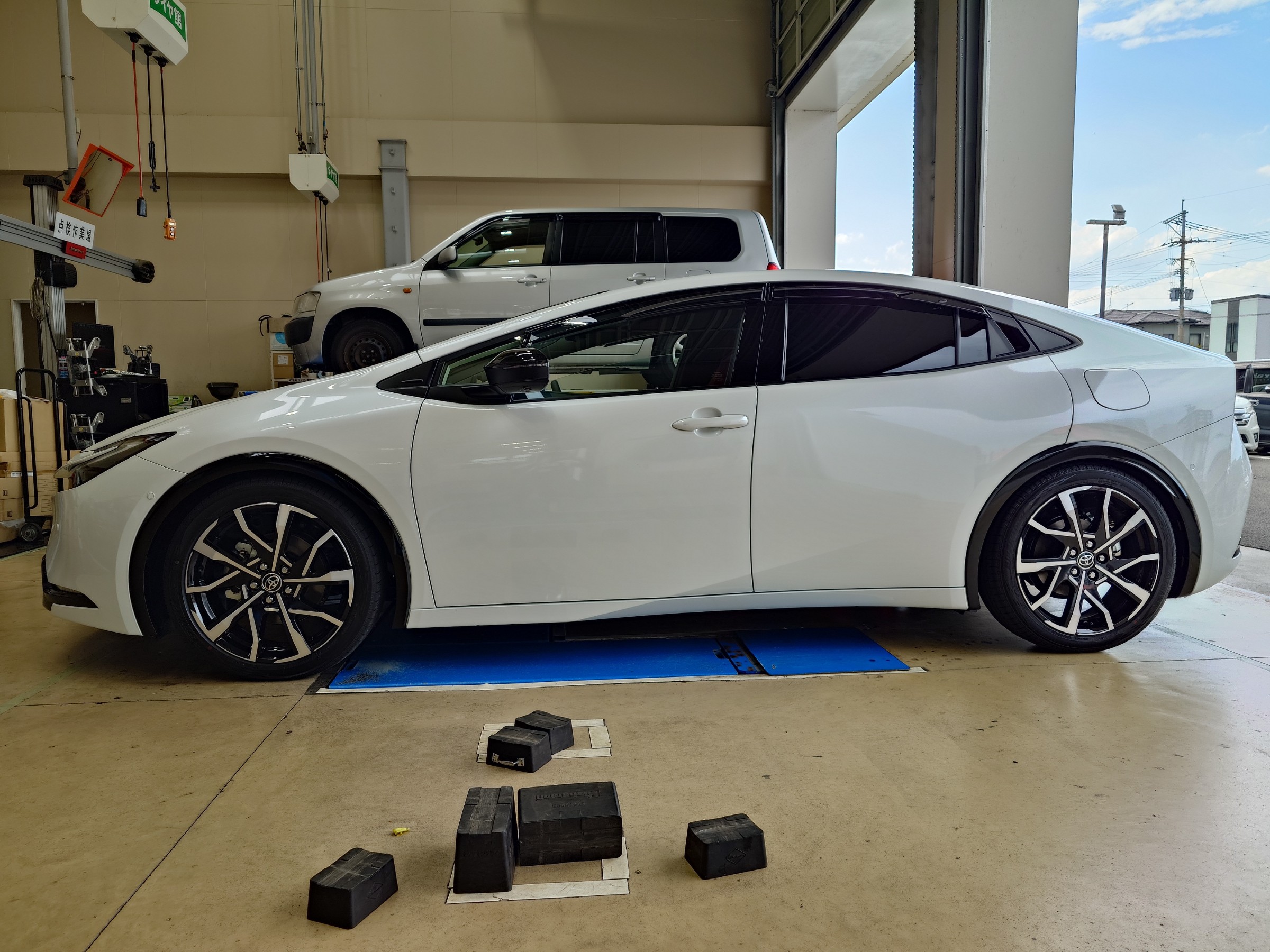 RS-R Ti2000ダウンサス　MXWH61 プリウスPHEV T558TD 楽天市場】RS-R Ti2000ダウンサス プリウス MXWH60 / FF R5/1〜 Z