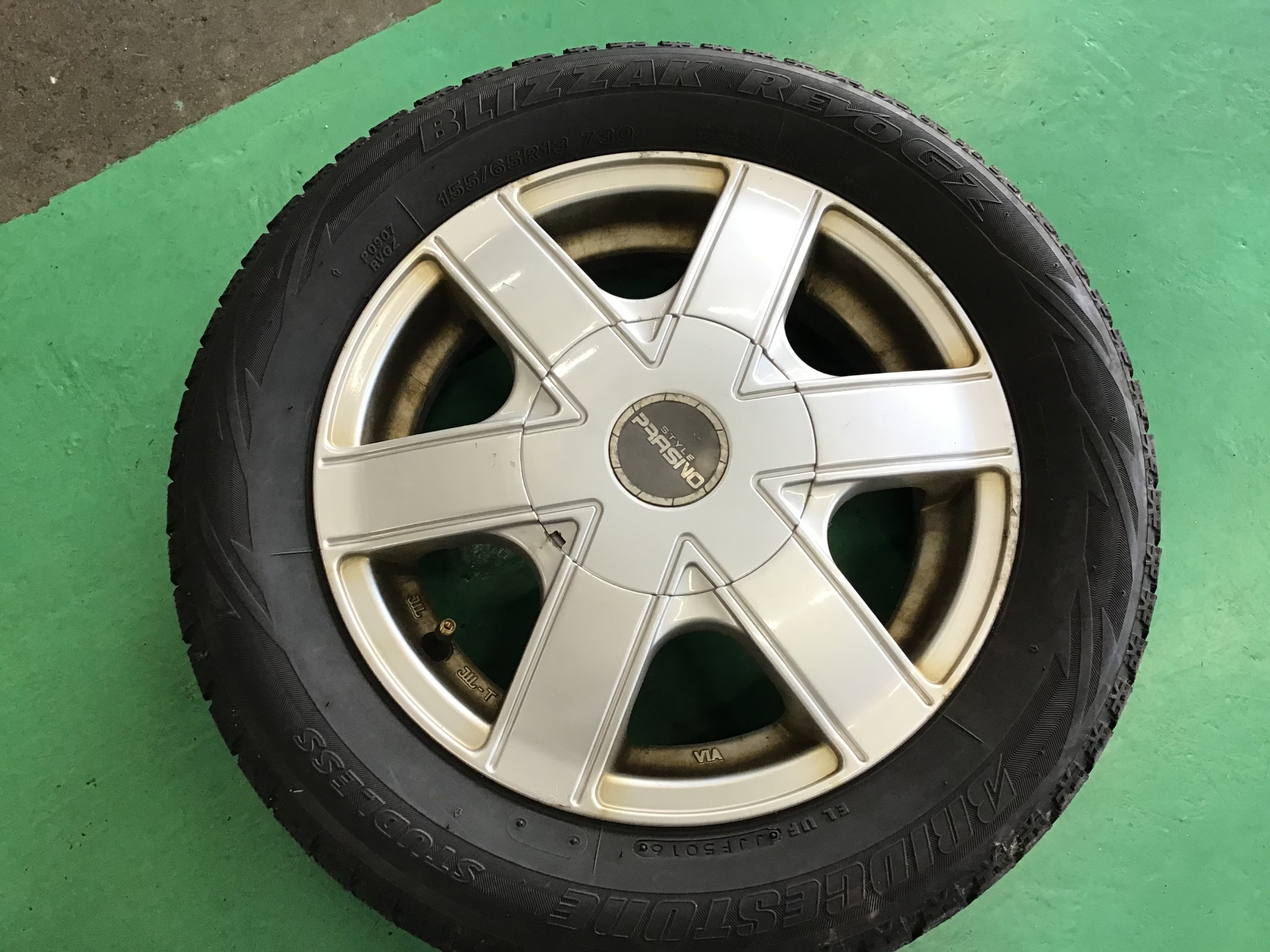 新車外し】2024年製 YOKOHAMA RY108B 205/70R16 111/109L LT 16インチ