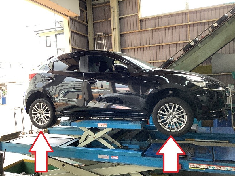 マツダ　マツダ２　タイヤホイールセット　オールシーズンタイヤ取付