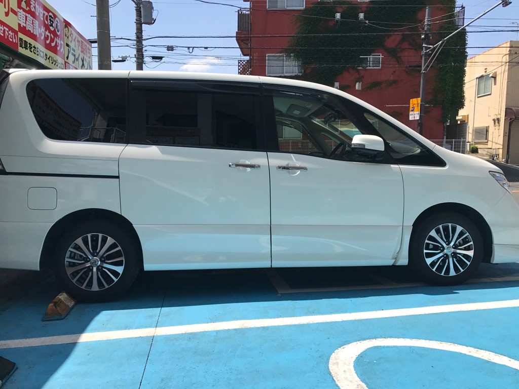 C26セレナ 人気の「WEDSレオニスMX」１８インチ装着 | 日産 セレナ