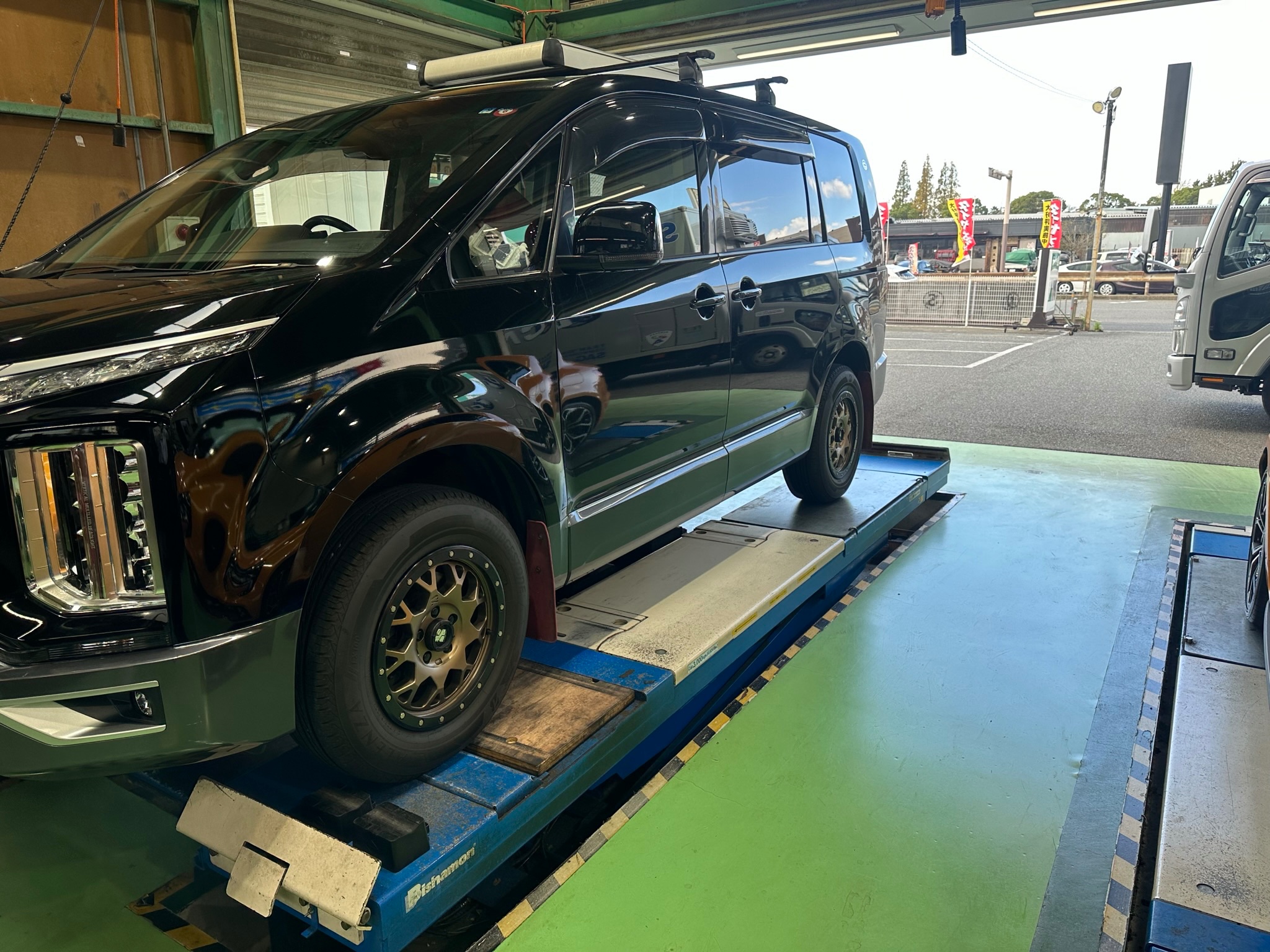 ミツビシ デリカD:5 RAYS TEAM DAYTONA F6 Boost Z5カラー16ｲﾝﾁ