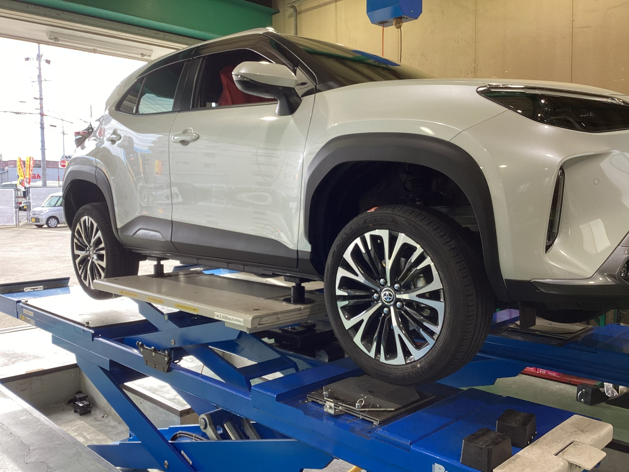 【18インチスタッドレスタイヤ&ホイール】ヤリスクロス 楽天市場】ヤリスクロス スタッドレスタイヤ ホイールセット