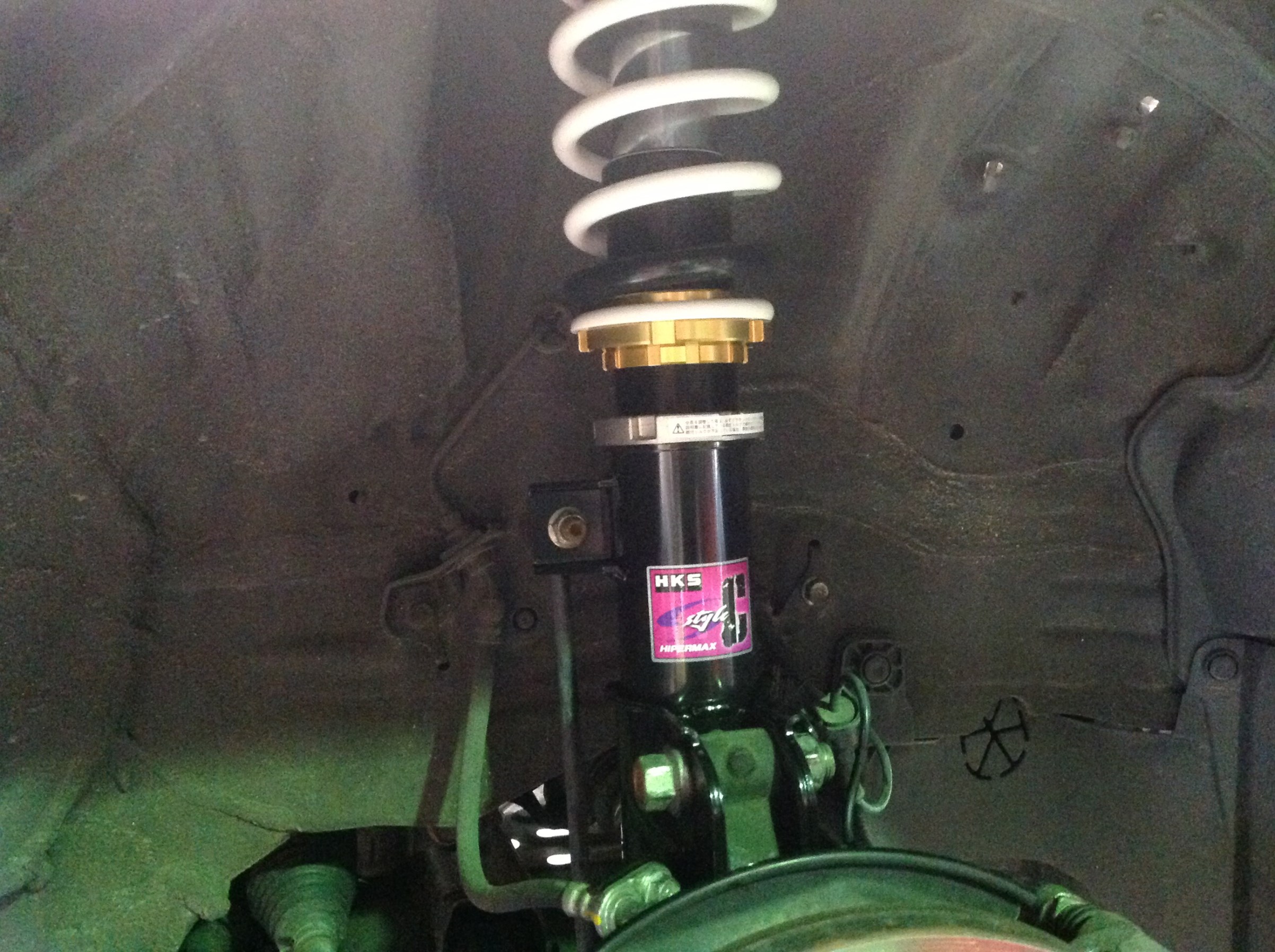 ホンダ ジェイド（FR4）に車高調取り付け | 店舗おススメ情報 | タイヤ