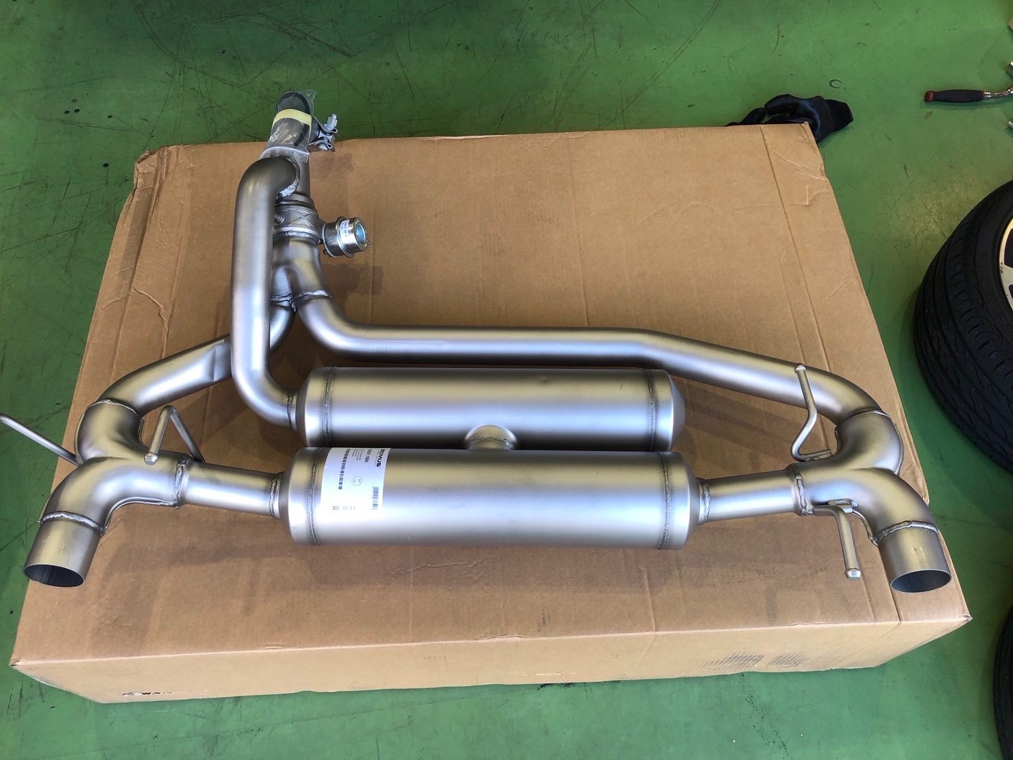 今日は ABARTH (アバルト) 595 コンペティツィオーネ にオススメ  