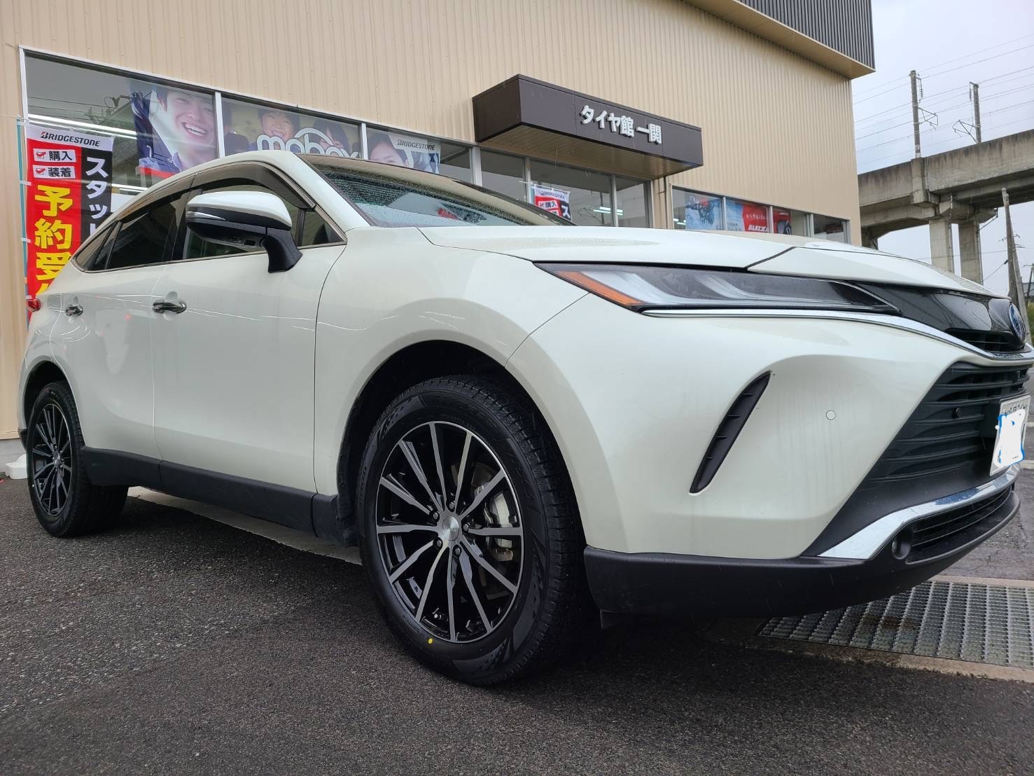 バルミナ タイヤホイール4本セット 225/60R18 2021年(令和3年製)バリ溝