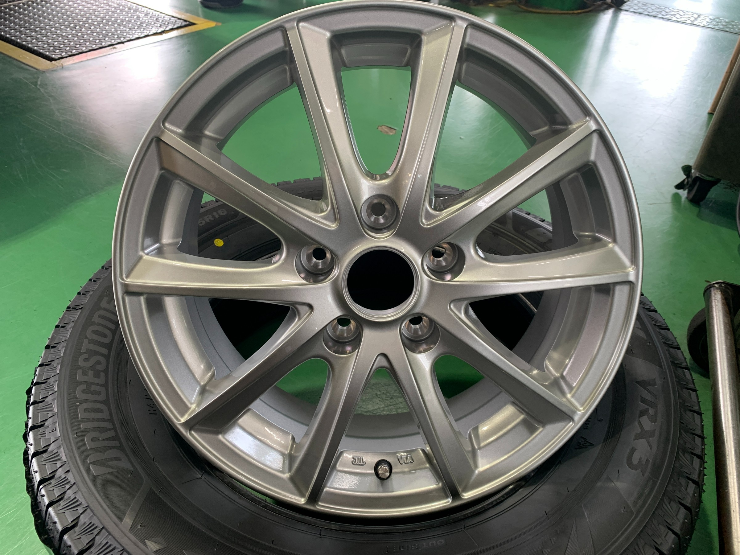 205/65r16 ① 4本購入 車 タイヤ4本セット 205/65/16」の人気商品一覧 | 安い商品を