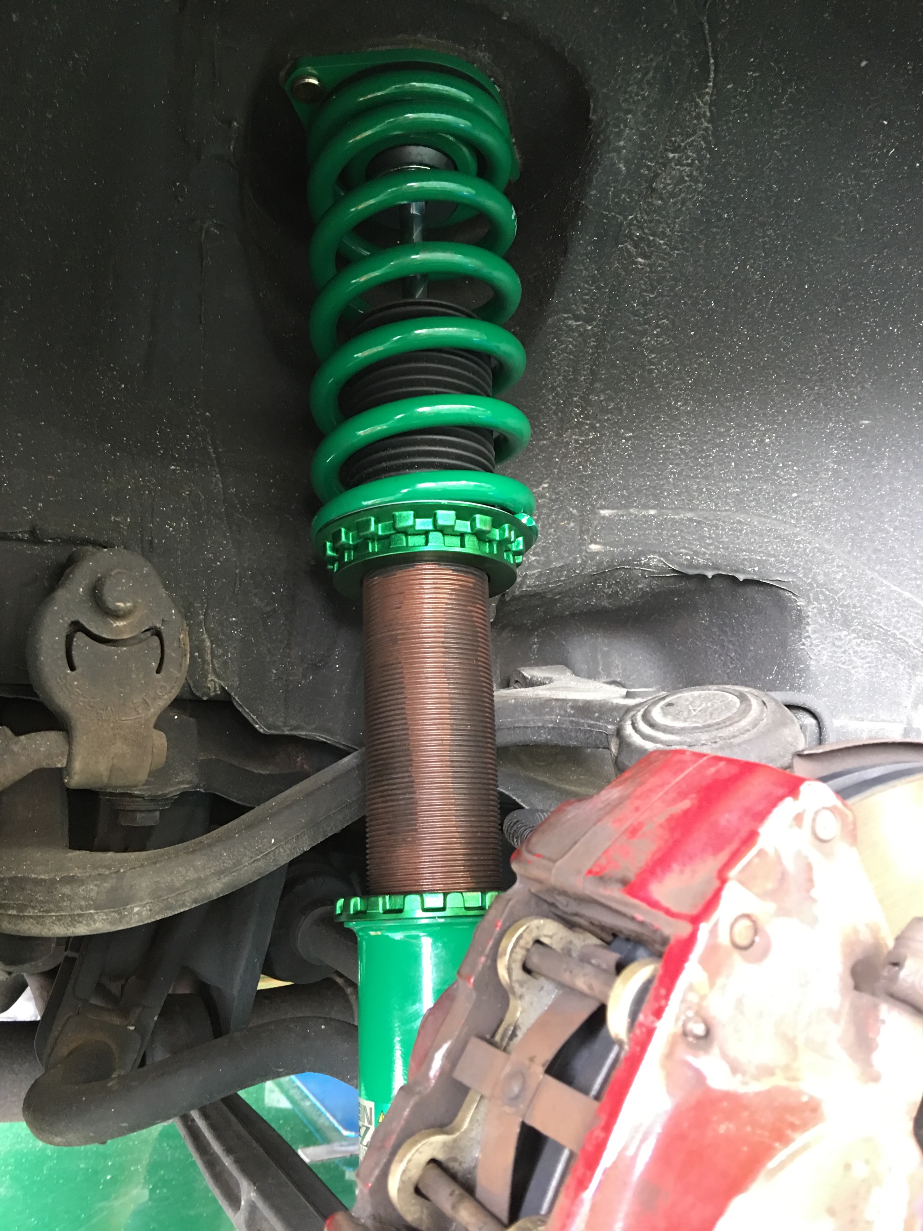 ランサーエボリューション 車高調取り付け 三菱 ランサーエボリューション その他 パーツ取付 サスペンション取付 スタッフ日記 タイヤ館 牧港