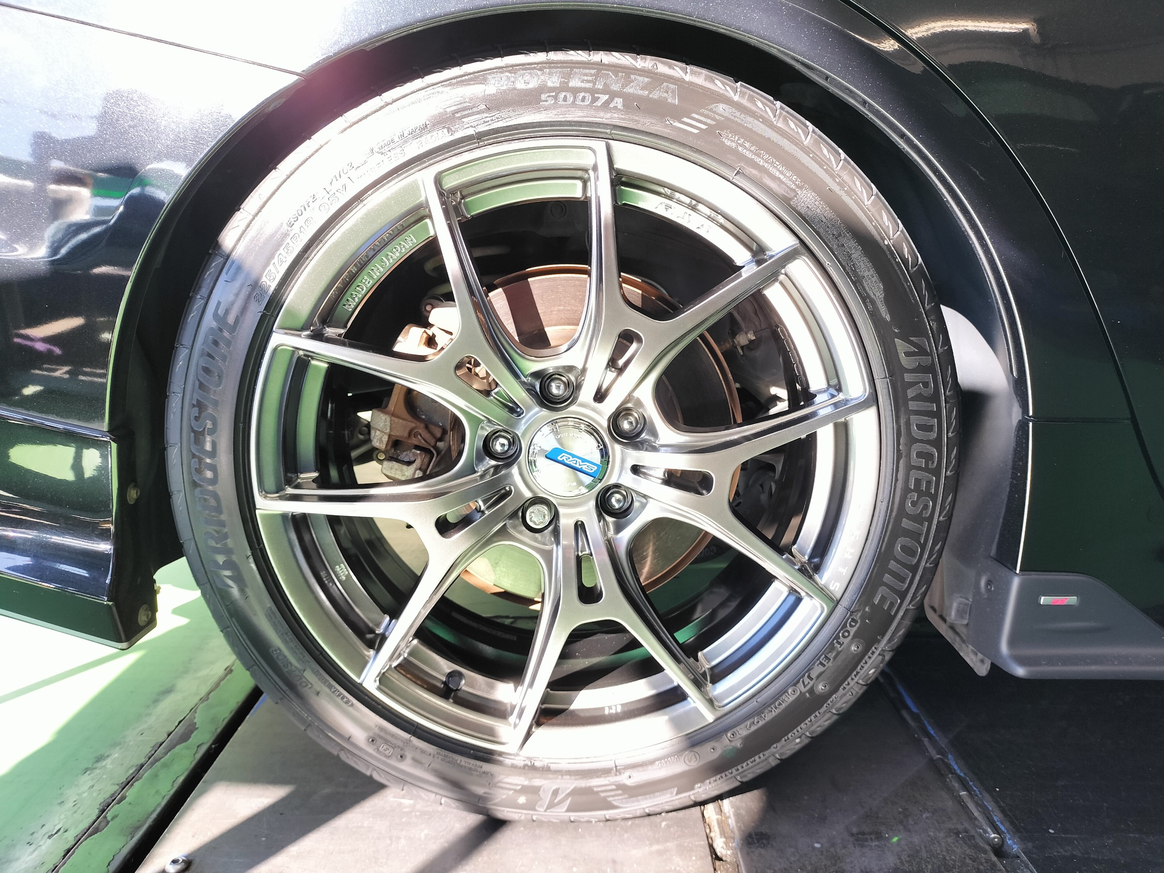 スバル WRX S4（VAG）】ホイールセット取付を行いました