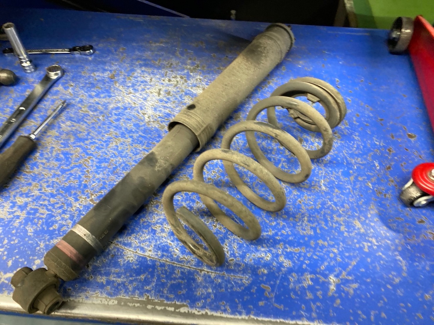 トヨタ・SAI・AZK10】 車高調取り付け | 店舗おススメ情報 トヨタ・SAI・AZK10】 車高調取り付け | 店舗おススメ情報