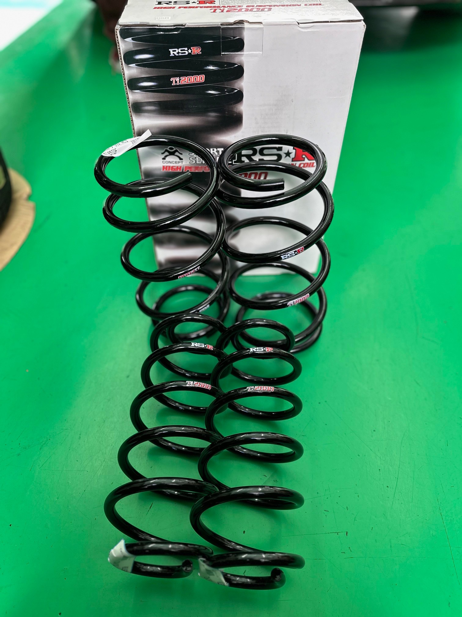 RSR Ti2000 直巻スプリング ストレートタイプ ID66 152mm（6inch