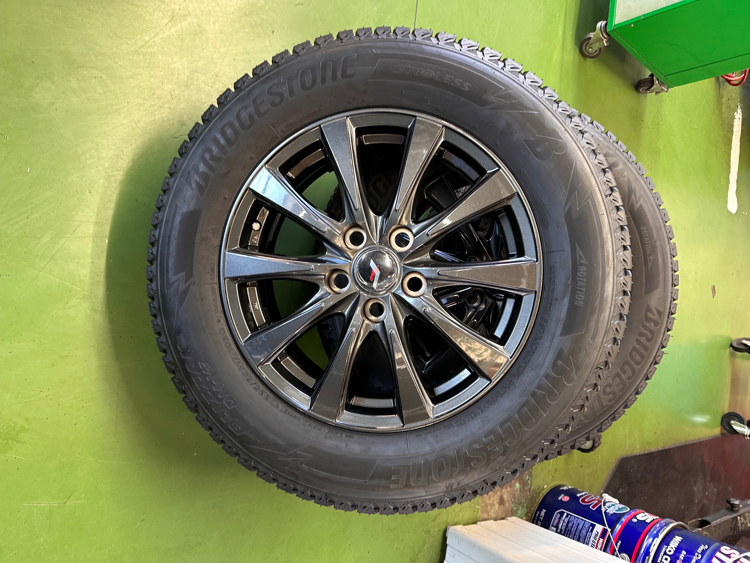 冬用タイヤ】スタッドレス＆アルミ 付 ヤリス/アクア/フィット14【カー