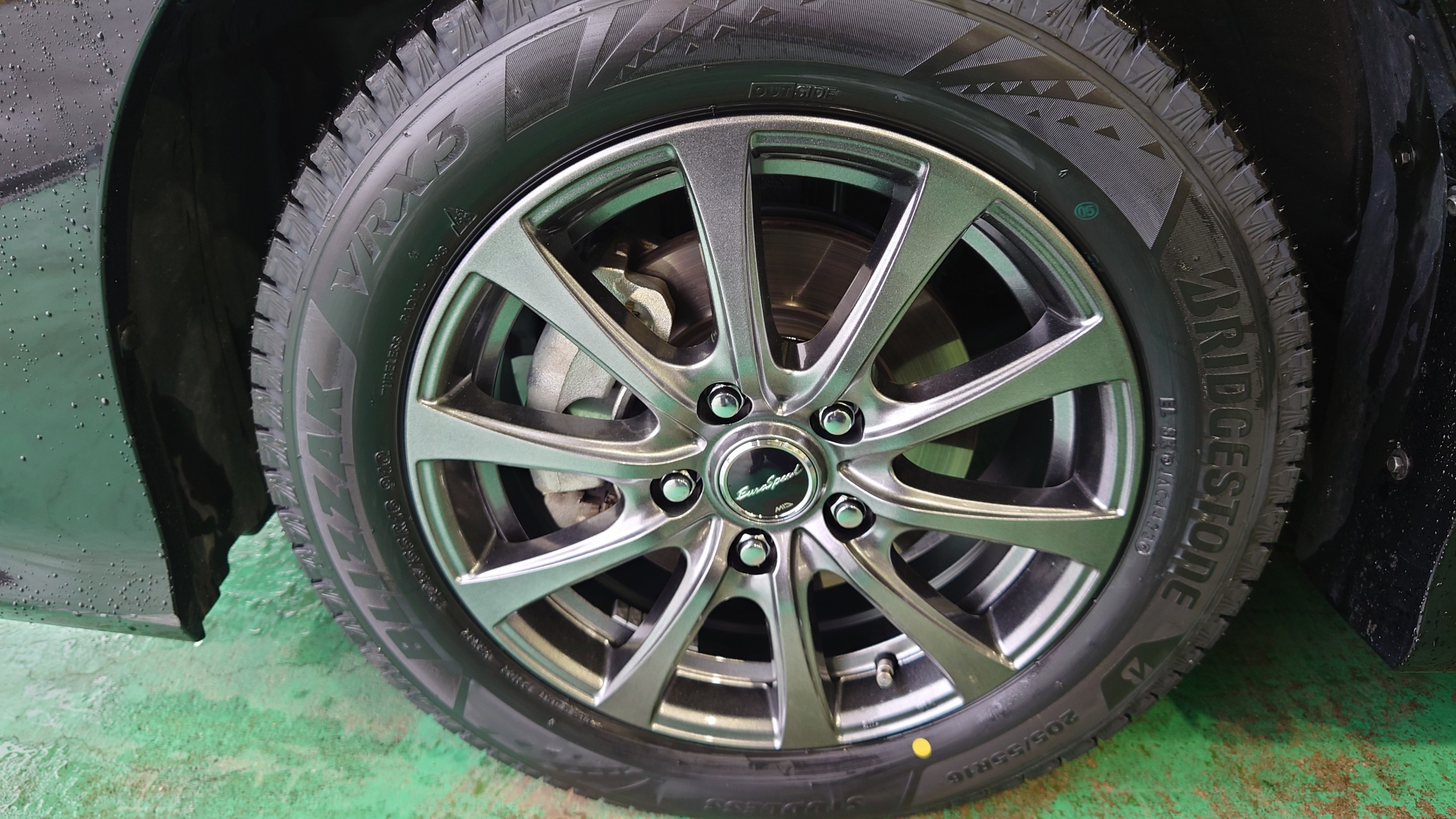 80系VOXY スタッドレスタイヤホイールセット VRX3＋ユーロスピードG10