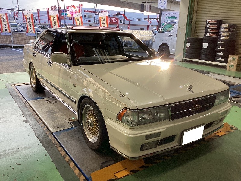 ニッサン：グロリア Y31系】 タイヤ交換おまかせください