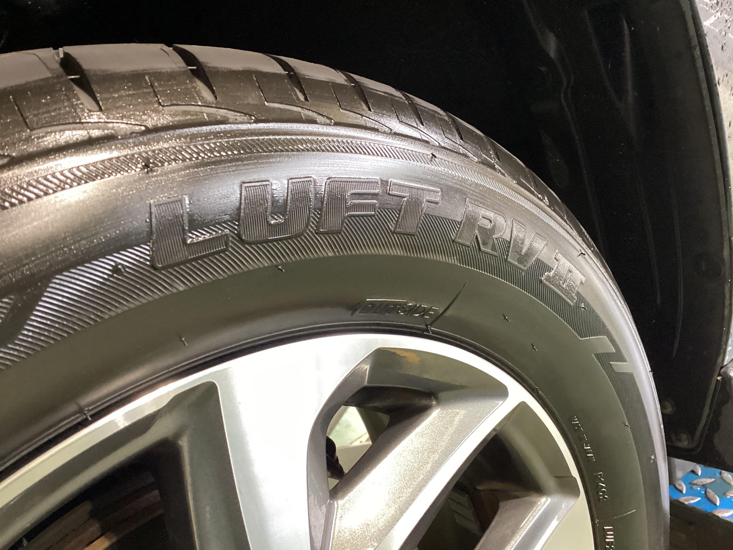 ステップワゴンスパーダお買い得ミニバンタイヤルフトRVⅡ　タイヤ交換タイヤ館五日市