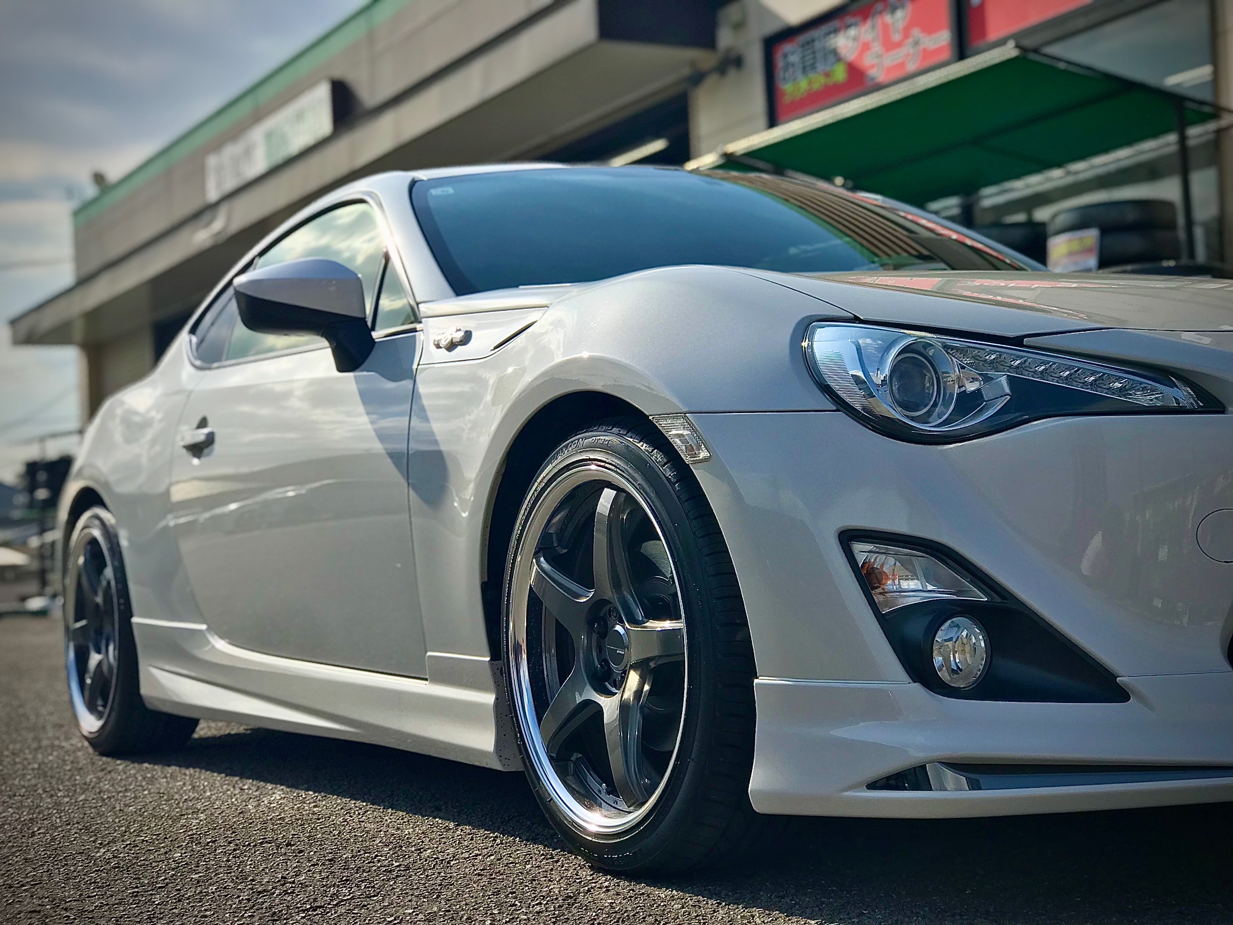 トヨタ 86 WORK アルミホイール | 店舗おススメ情報 | タイヤ館 古国府