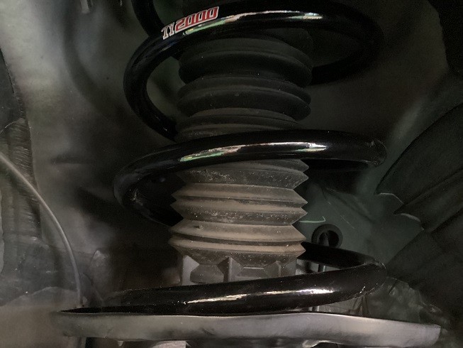 80ノア RS-R Ti2000ハーフダウンサス取付 | 店舗おススメ情報